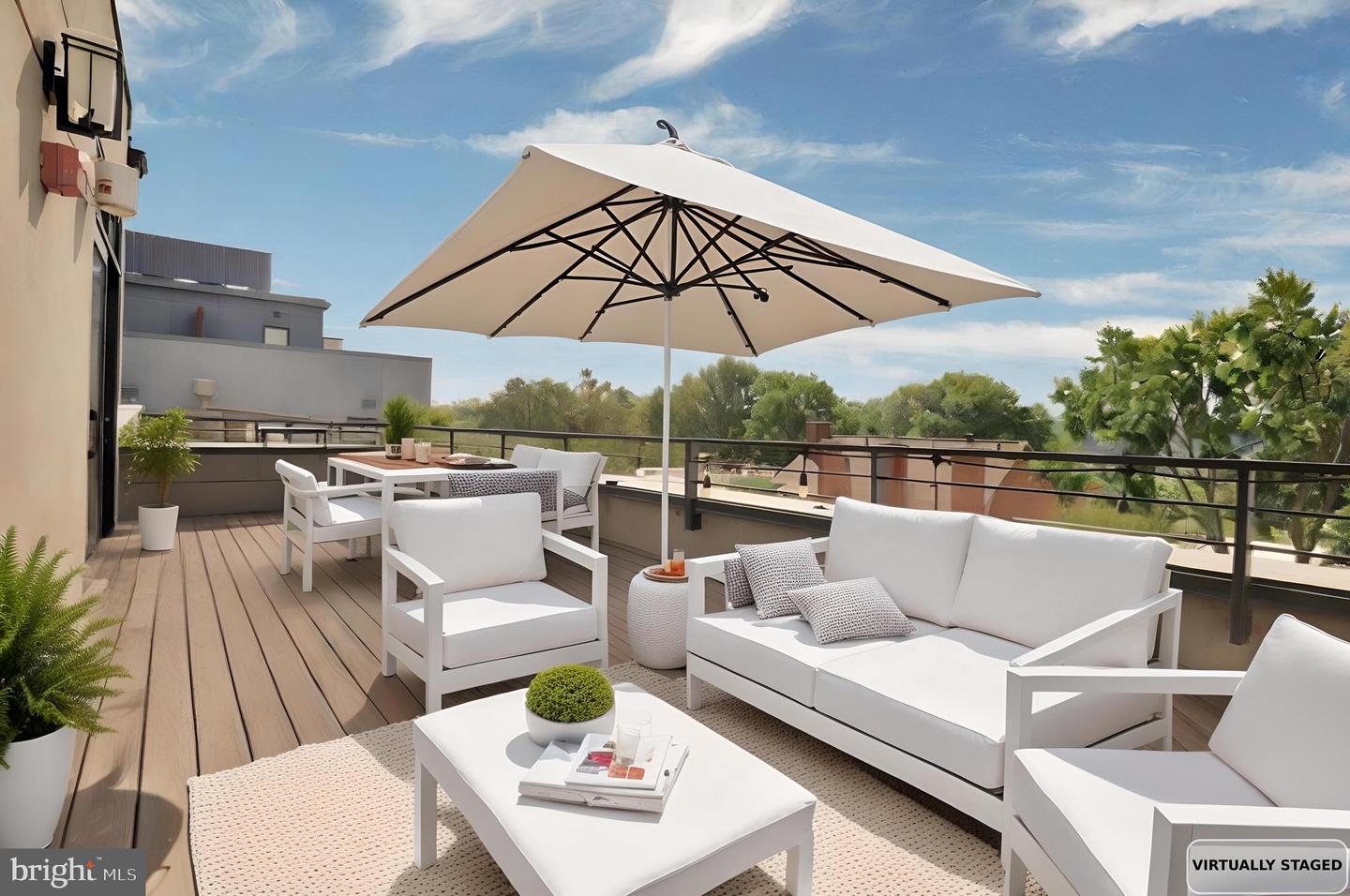 1337 K ST SE #PH-3, WASHINGTON, District Of Columbia 20003, 2 Bedrooms Bedrooms, ,2 BathroomsBathrooms,Residential,For sale,1337 K ST SE #PH-3,DCDC2216950 MLS # DCDC2216950