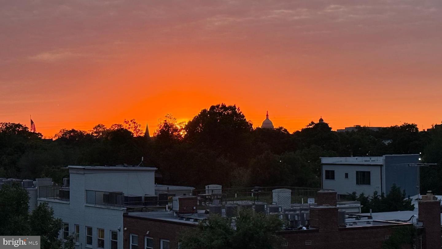 1337 K ST SE #PH-3, WASHINGTON, District Of Columbia 20003, 2 Bedrooms Bedrooms, ,2 BathroomsBathrooms,Residential,For sale,1337 K ST SE #PH-3,DCDC2216950 MLS # DCDC2216950