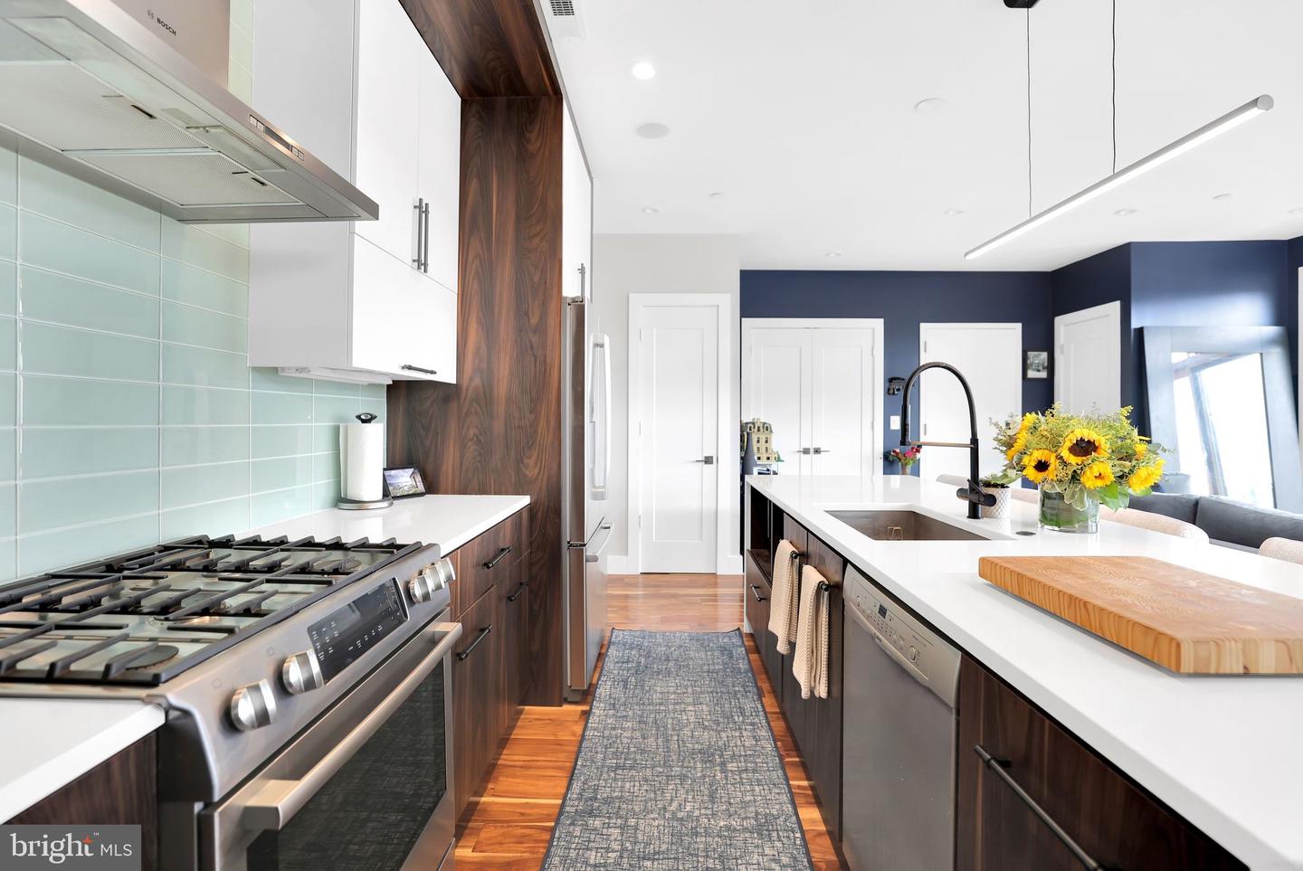 1337 K ST SE #PH-3, WASHINGTON, District Of Columbia 20003, 2 Bedrooms Bedrooms, ,2 BathroomsBathrooms,Residential,For sale,1337 K ST SE #PH-3,DCDC2216950 MLS # DCDC2216950