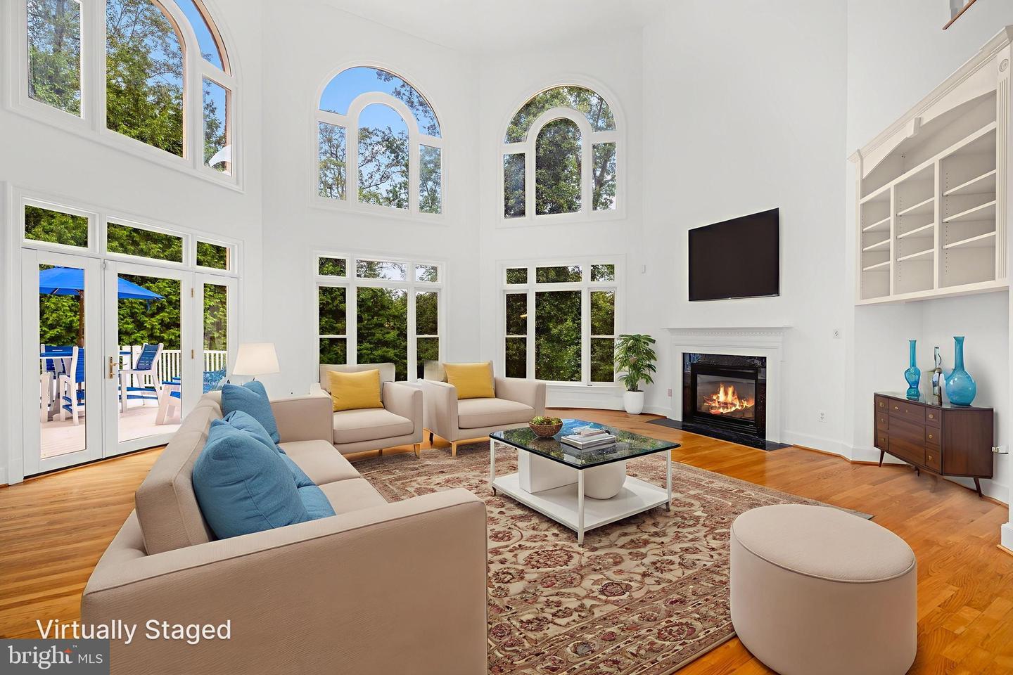 1200 HUNTERS GROVE CT, MCLEAN, Virginia 22102, 6 Bedrooms Bedrooms, ,5 BathroomsBathrooms,Residential,For sale,1200 HUNTERS GROVE CT,VAFX2263556 MLS # VAFX2263556