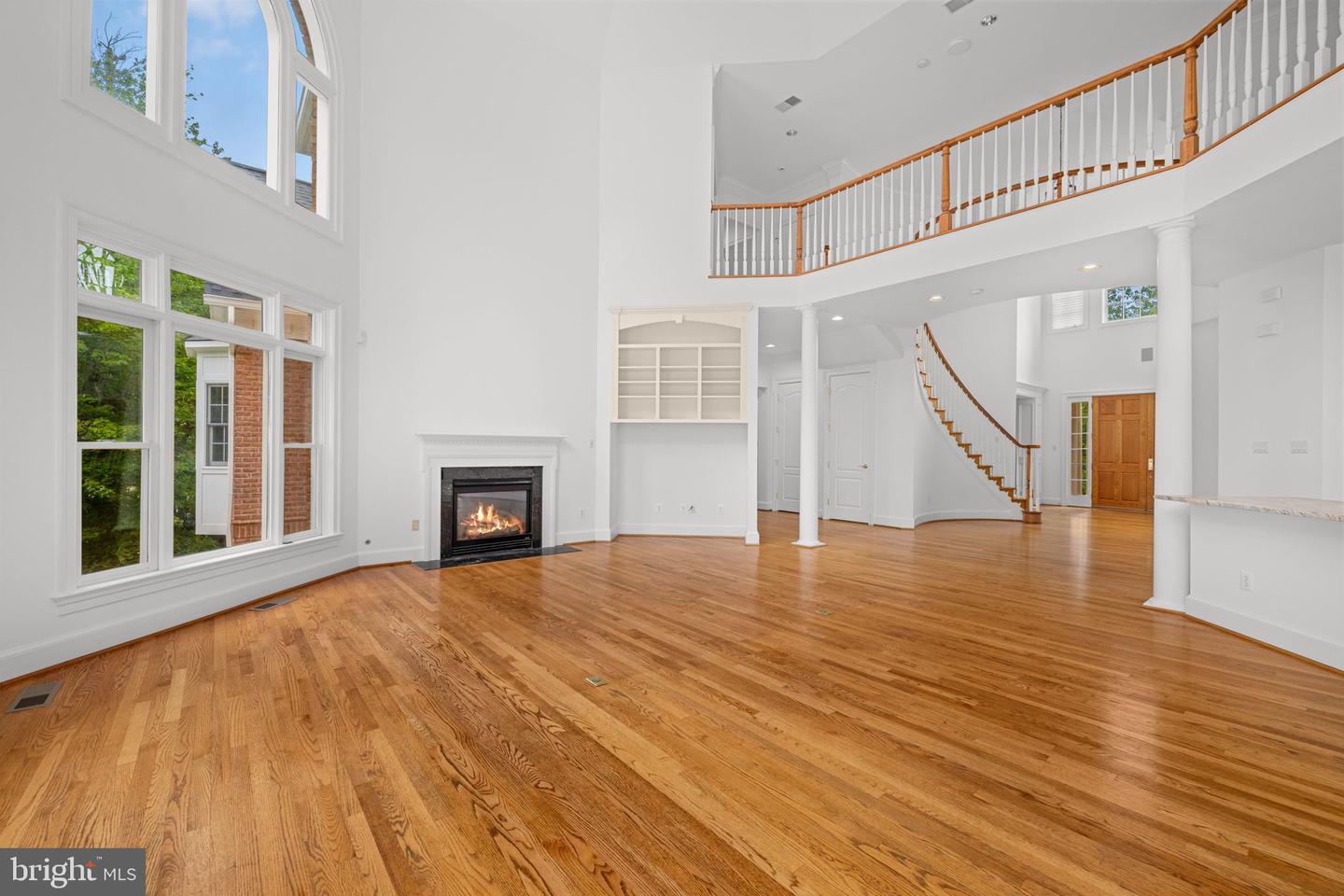 1200 HUNTERS GROVE CT, MCLEAN, Virginia 22102, 6 Bedrooms Bedrooms, ,5 BathroomsBathrooms,Residential,For sale,1200 HUNTERS GROVE CT,VAFX2263556 MLS # VAFX2263556