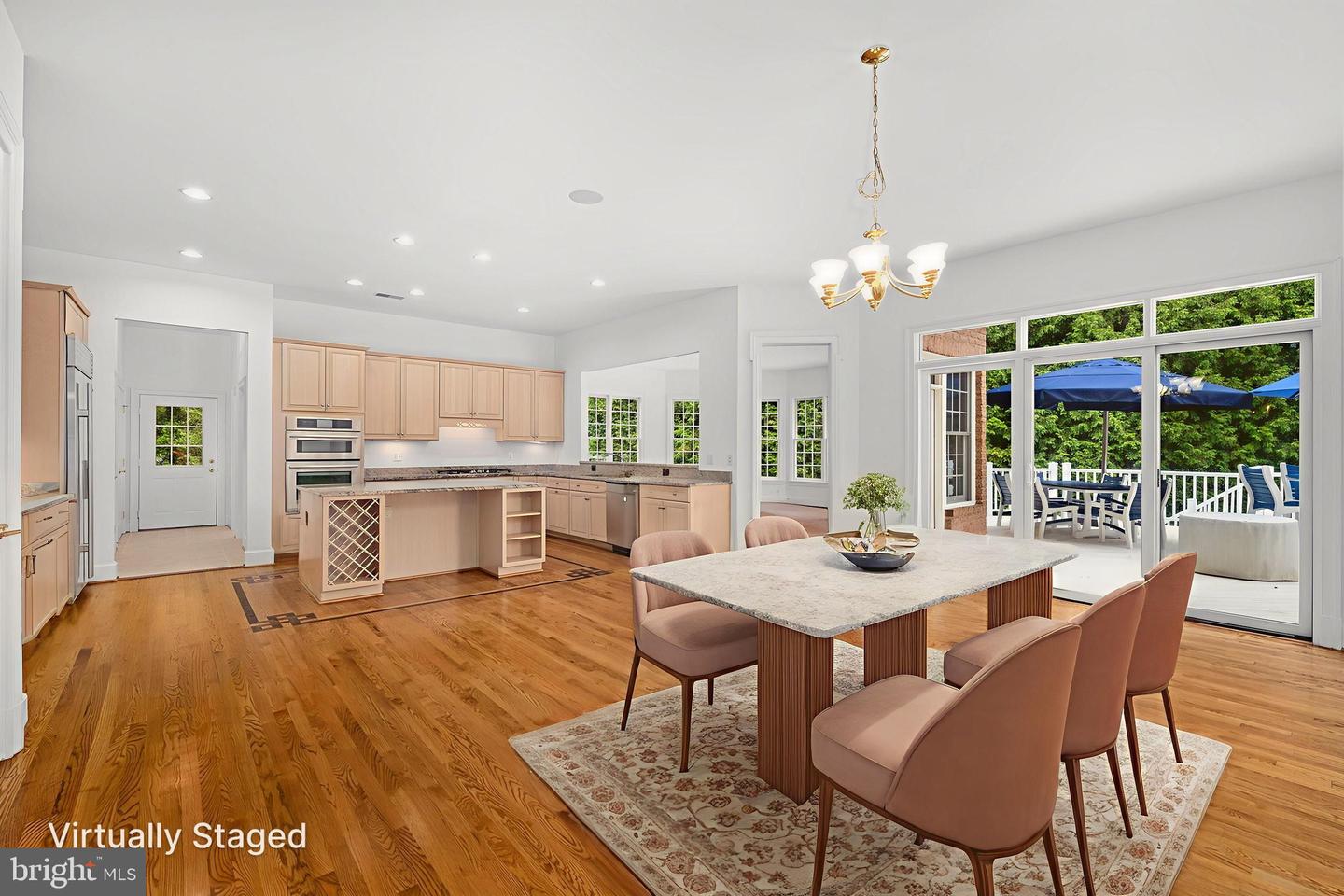 1200 HUNTERS GROVE CT, MCLEAN, Virginia 22102, 6 Bedrooms Bedrooms, ,5 BathroomsBathrooms,Residential,For sale,1200 HUNTERS GROVE CT,VAFX2263556 MLS # VAFX2263556