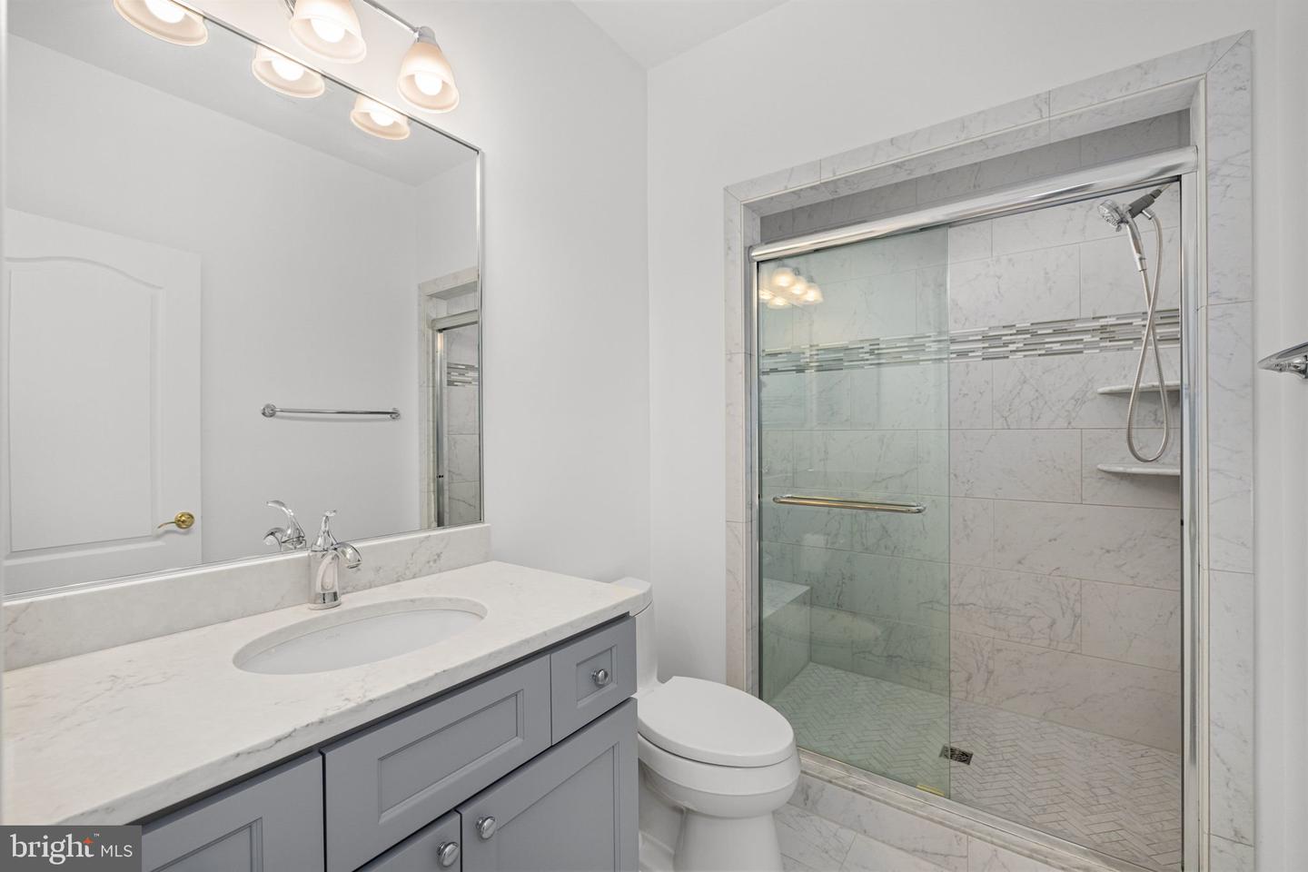 1200 HUNTERS GROVE CT, MCLEAN, Virginia 22102, 6 Bedrooms Bedrooms, ,5 BathroomsBathrooms,Residential,For sale,1200 HUNTERS GROVE CT,VAFX2263556 MLS # VAFX2263556