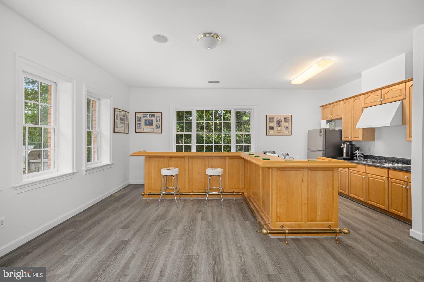 1200 HUNTERS GROVE CT, MCLEAN, Virginia 22102, 6 Bedrooms Bedrooms, ,5 BathroomsBathrooms,Residential,For sale,1200 HUNTERS GROVE CT,VAFX2263556 MLS # VAFX2263556