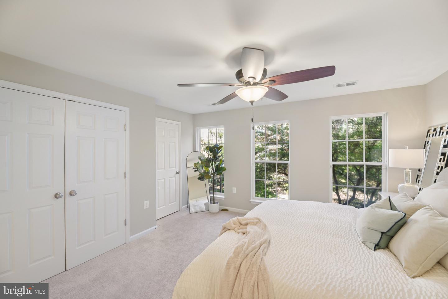 6103 ASTER HAVEN CIR, HAYMARKET, Virginia 20169, 3 Bedrooms Bedrooms, ,2 BathroomsBathrooms,Residential,For sale,6103 ASTER HAVEN CIR,VAPW2102712 MLS # VAPW2102712