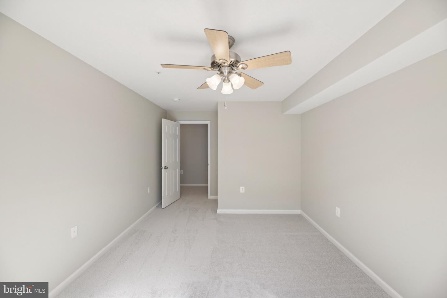 6103 ASTER HAVEN CIR, HAYMARKET, Virginia 20169, 3 Bedrooms Bedrooms, ,2 BathroomsBathrooms,Residential,For sale,6103 ASTER HAVEN CIR,VAPW2102712 MLS # VAPW2102712