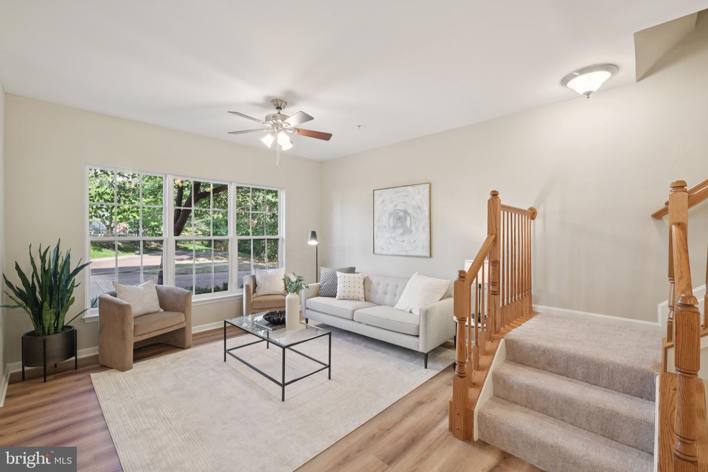 6103 ASTER HAVEN CIR, HAYMARKET, Virginia 20169, 3 Bedrooms Bedrooms, ,2 BathroomsBathrooms,Residential,For sale,6103 ASTER HAVEN CIR,VAPW2102712 MLS # VAPW2102712