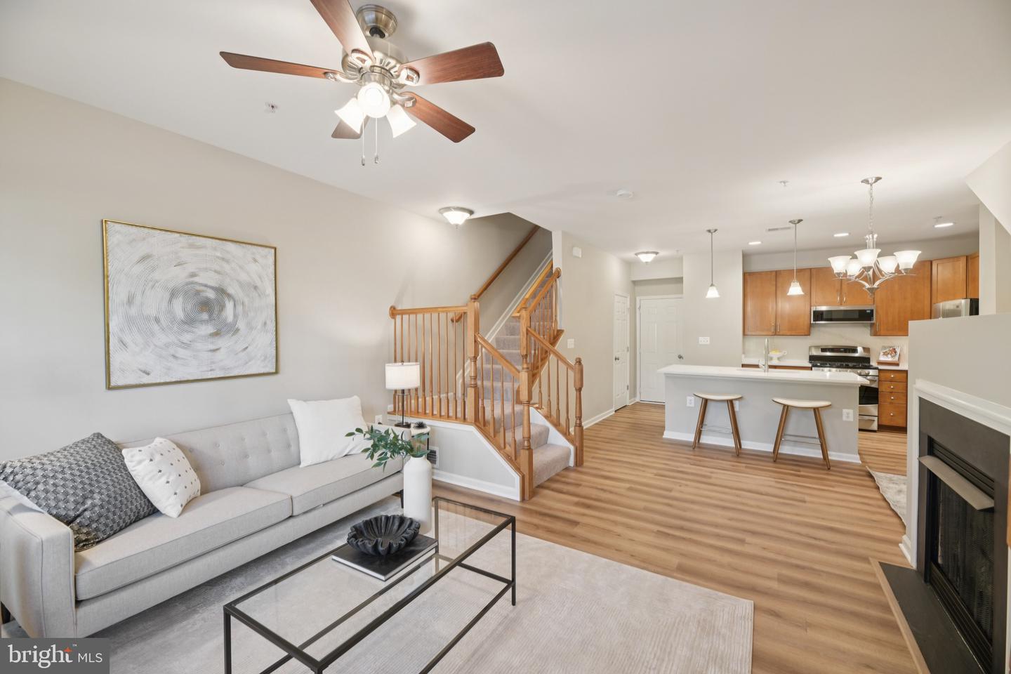 6103 ASTER HAVEN CIR, HAYMARKET, Virginia 20169, 3 Bedrooms Bedrooms, ,2 BathroomsBathrooms,Residential,For sale,6103 ASTER HAVEN CIR,VAPW2102712 MLS # VAPW2102712