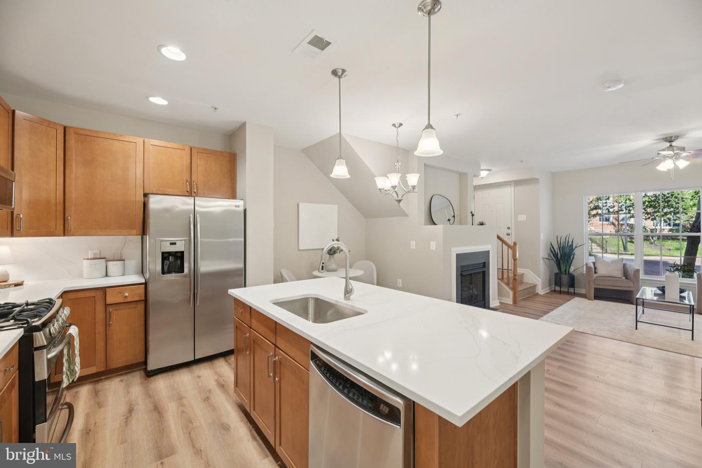 6103 ASTER HAVEN CIR, HAYMARKET, Virginia 20169, 3 Bedrooms Bedrooms, ,2 BathroomsBathrooms,Residential,For sale,6103 ASTER HAVEN CIR,VAPW2102712 MLS # VAPW2102712