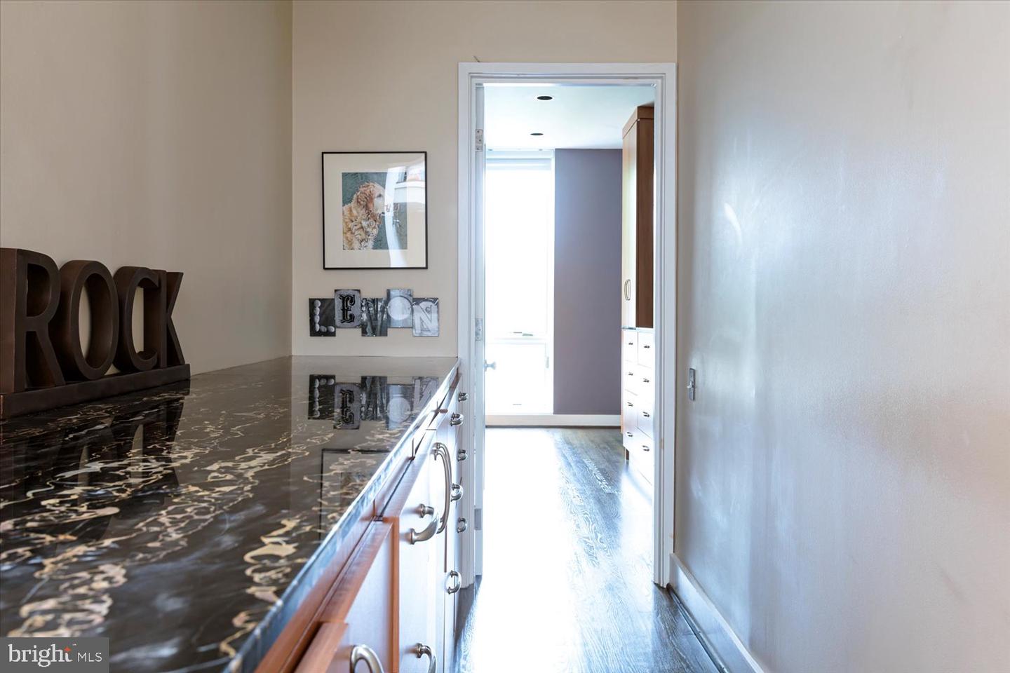 524 6TH ST SE, WASHINGTON, District Of Columbia 20003, 2 Bedrooms Bedrooms, ,2 BathroomsBathrooms,Residential,For sale,524 6TH ST SE,DCDC2217024 MLS # DCDC2217024