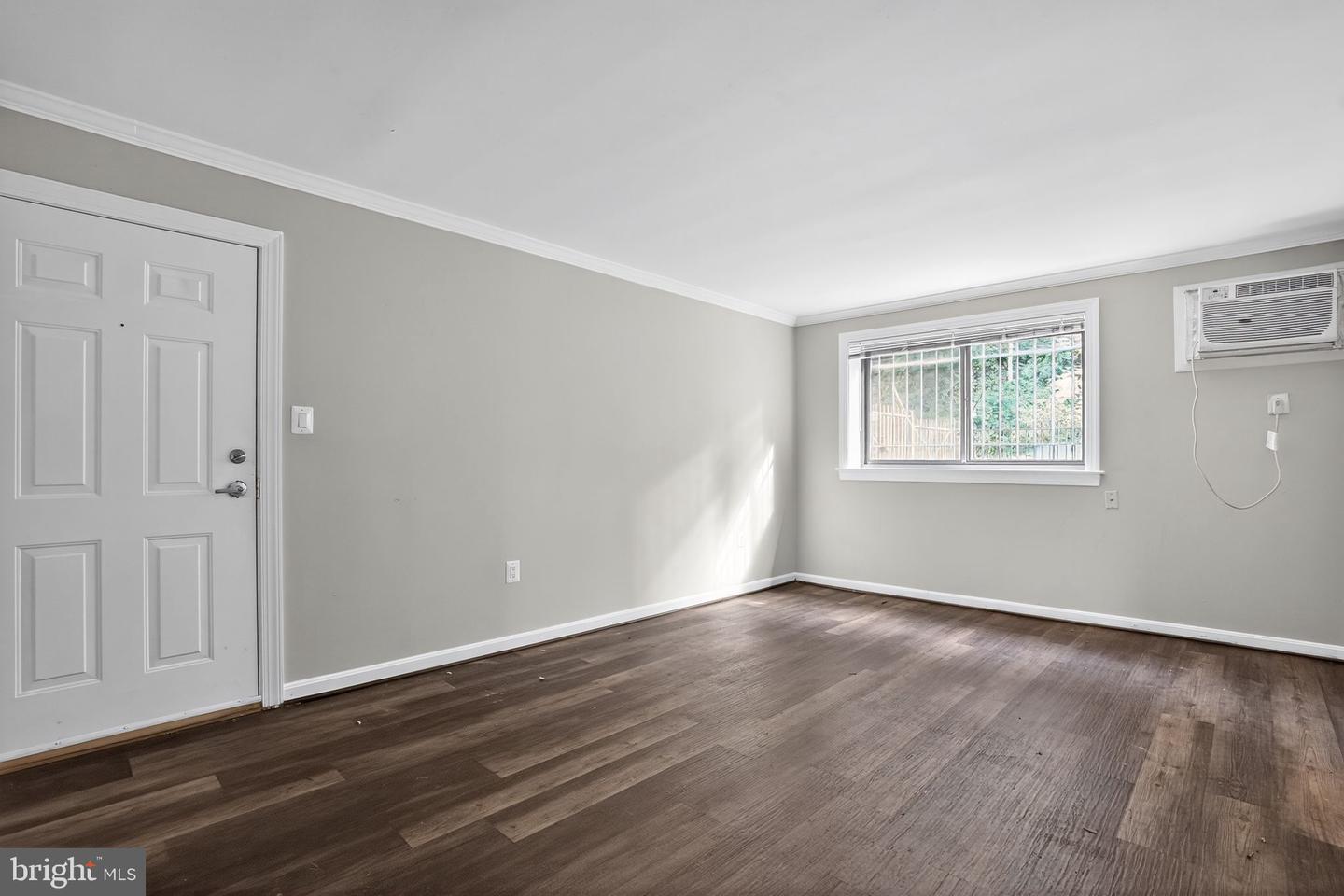 3105 NAYLOR RD SE #101, WASHINGTON, District Of Columbia 20020, 2 Bedrooms Bedrooms, ,1 BathroomBathrooms,Residential,For sale,3105 NAYLOR RD SE #101,DCDC2217040 MLS # DCDC2217040