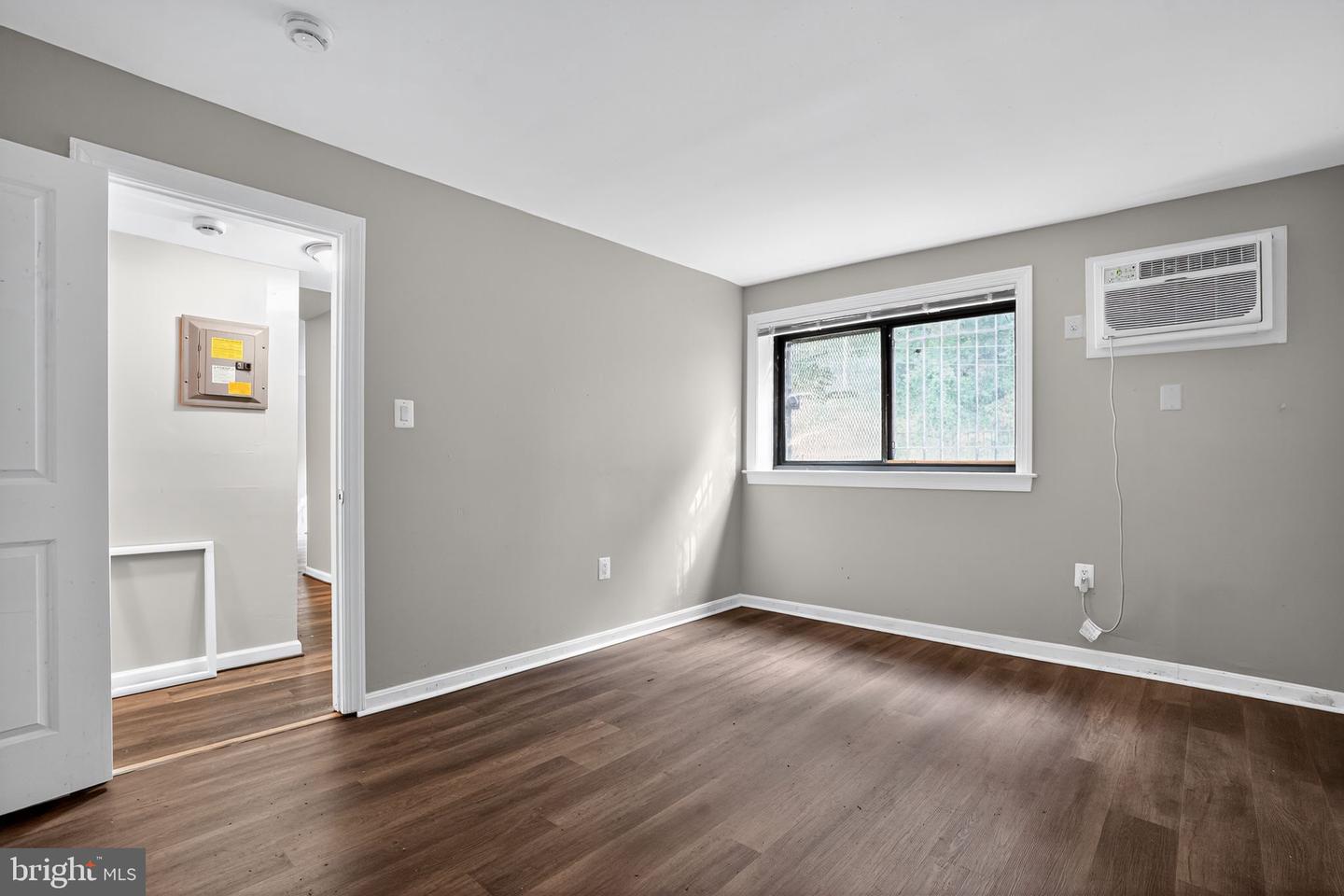 3105 NAYLOR RD SE #101, WASHINGTON, District Of Columbia 20020, 2 Bedrooms Bedrooms, ,1 BathroomBathrooms,Residential,For sale,3105 NAYLOR RD SE #101,DCDC2217040 MLS # DCDC2217040