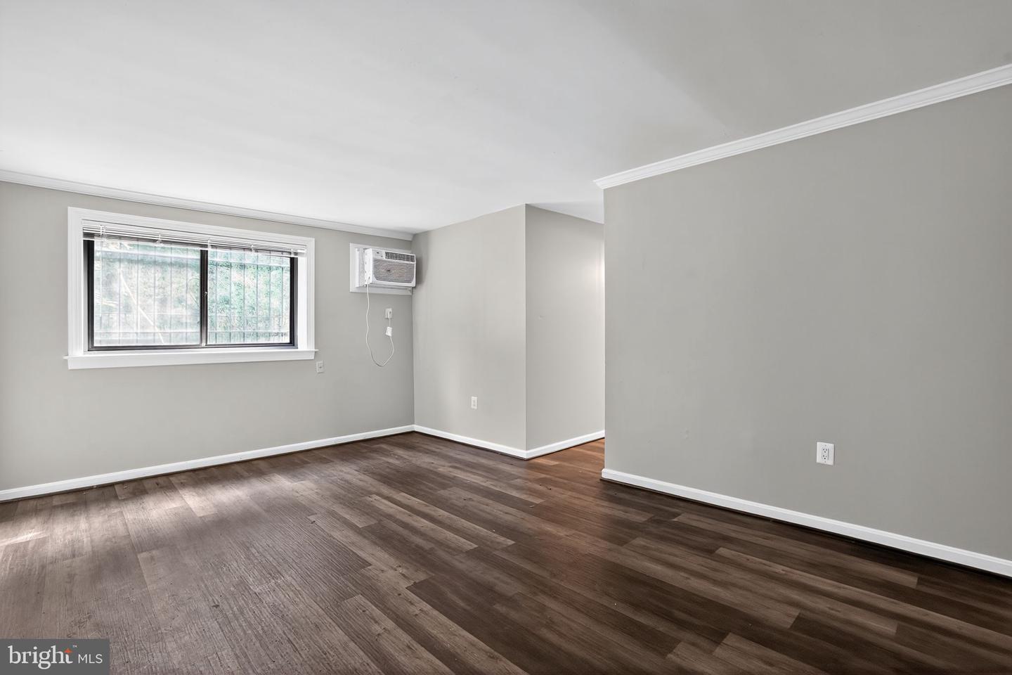 3105 NAYLOR RD SE #101, WASHINGTON, District Of Columbia 20020, 2 Bedrooms Bedrooms, ,1 BathroomBathrooms,Residential,For sale,3105 NAYLOR RD SE #101,DCDC2217040 MLS # DCDC2217040