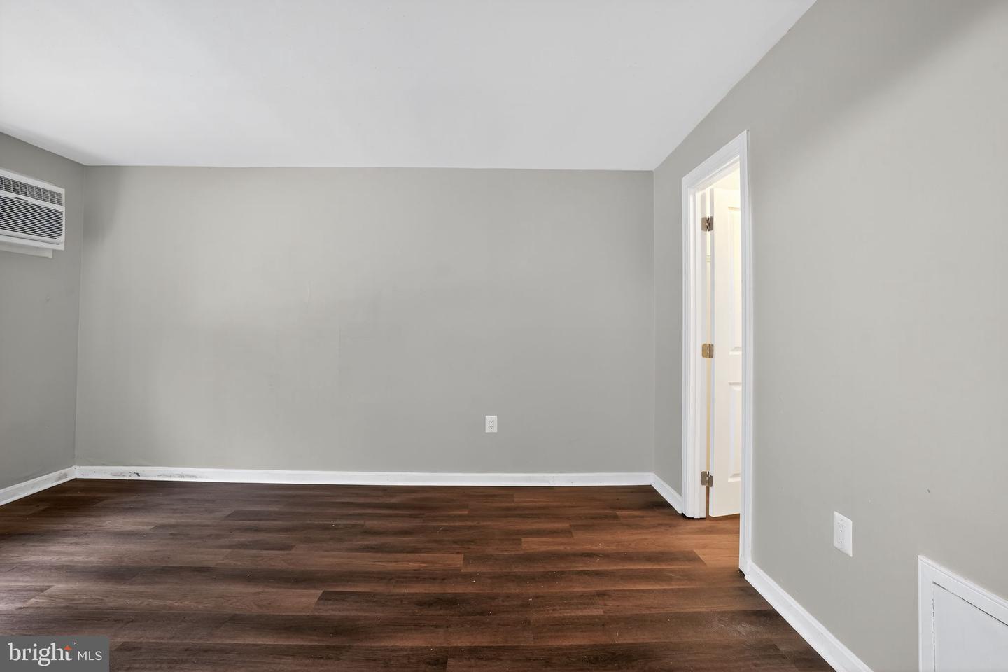 3105 NAYLOR RD SE #101, WASHINGTON, District Of Columbia 20020, 2 Bedrooms Bedrooms, ,1 BathroomBathrooms,Residential,For sale,3105 NAYLOR RD SE #101,DCDC2217040 MLS # DCDC2217040