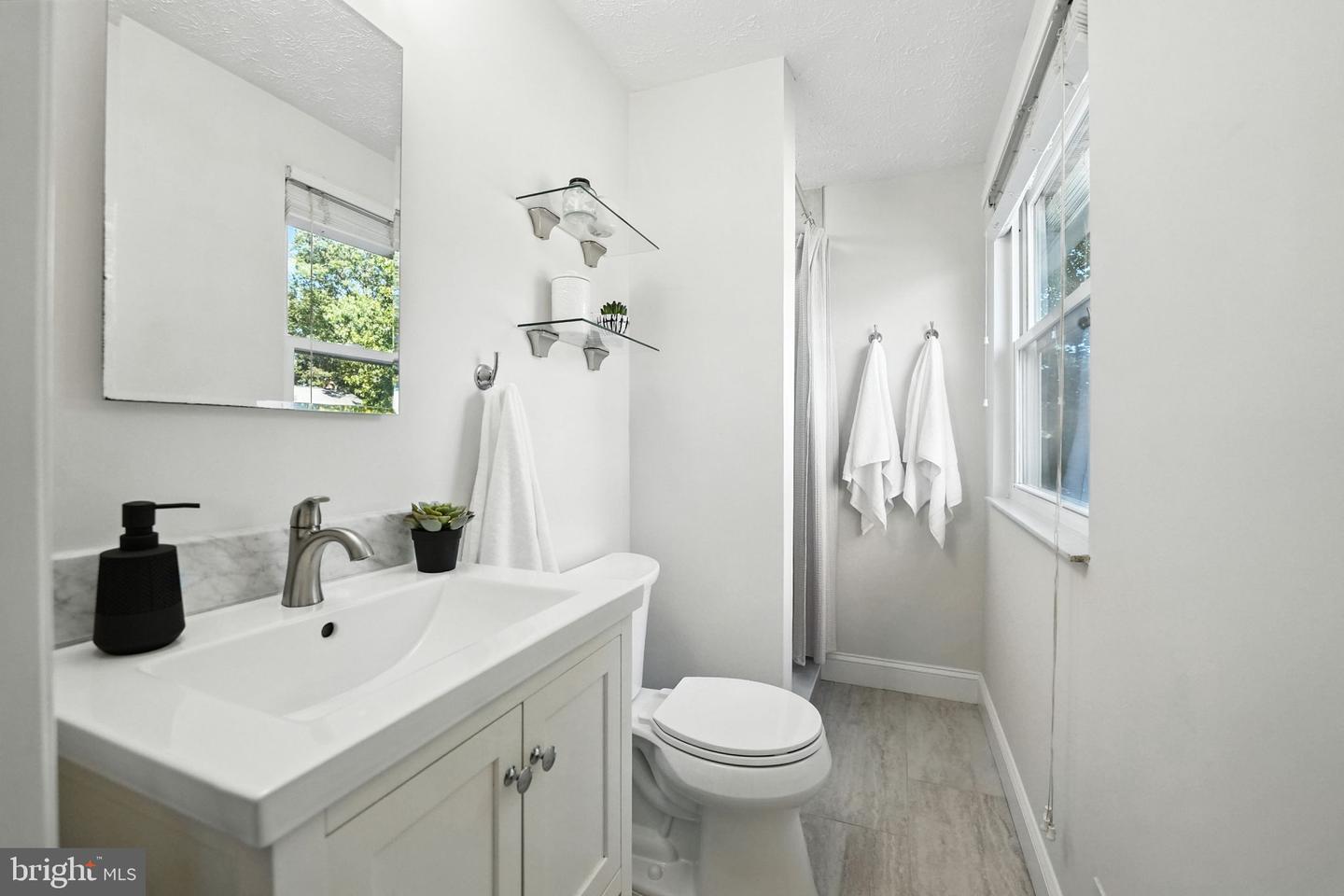 12817 FRAMINGHAM CT, HERNDON, Virginia 20171, 4 Bedrooms Bedrooms, ,2 BathroomsBathrooms,Residential,For sale,12817 FRAMINGHAM CT,VAFX2263972 MLS # VAFX2263972