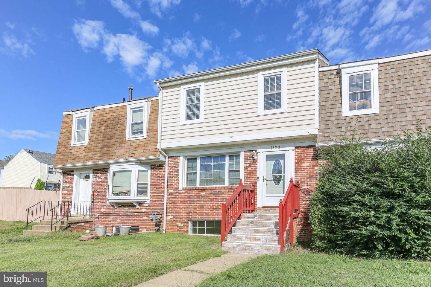 1103 JAMES MADISON CIR, FREDERICKSBURG, Virginia 22405, 4 Bedrooms Bedrooms, ,3 BathroomsBathrooms,Residential,For sale,1103 JAMES MADISON CIR,VAST2042232 MLS # VAST2042232