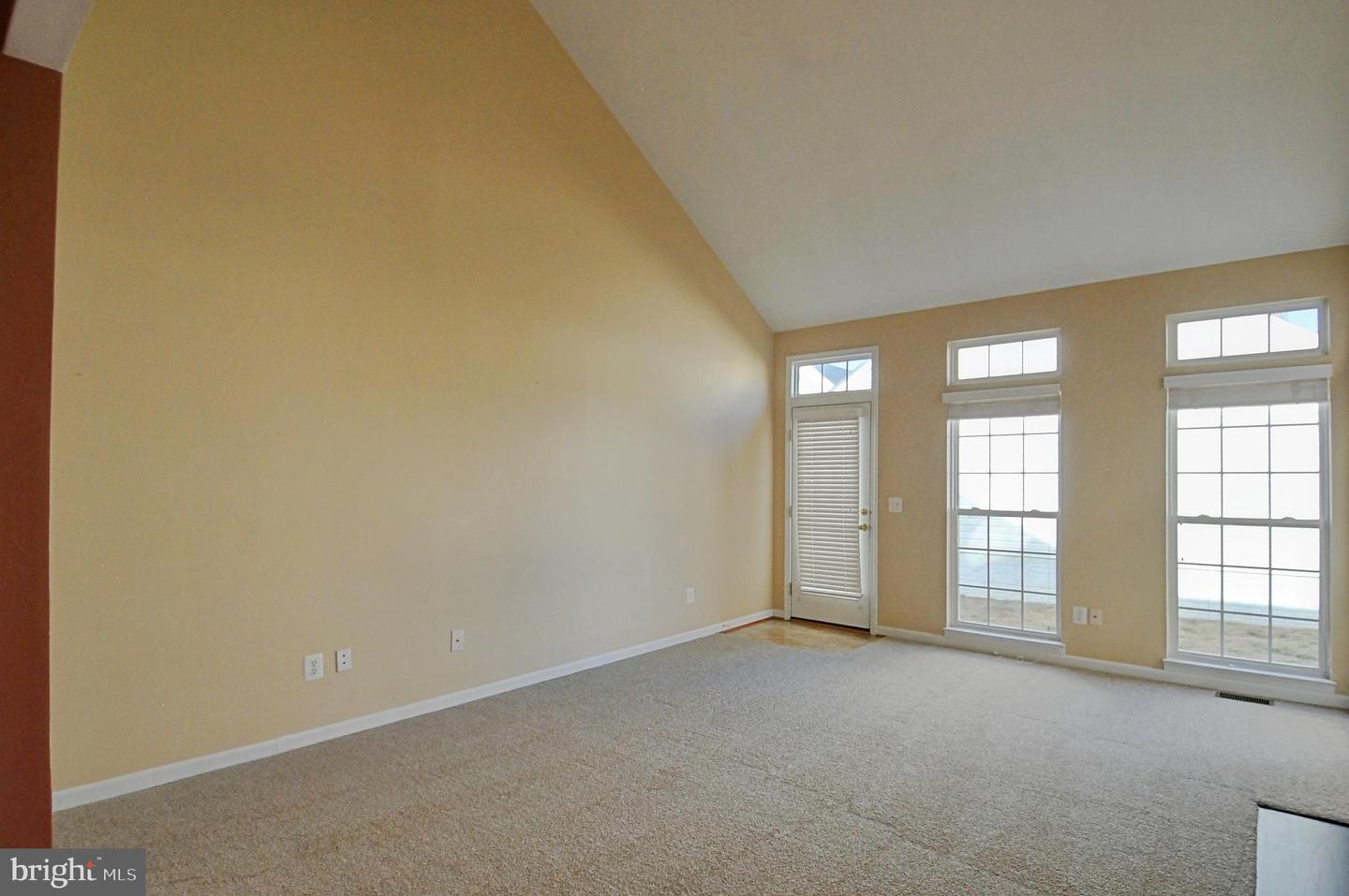 112 SMOKE HOUSE CT, STEPHENS CITY, Virginia 22655, 3 Bedrooms Bedrooms, 11 Rooms Rooms,2 BathroomsBathrooms,Residential,For sale,112 SMOKE HOUSE CT,VAFV2036464 MLS # VAFV2036464