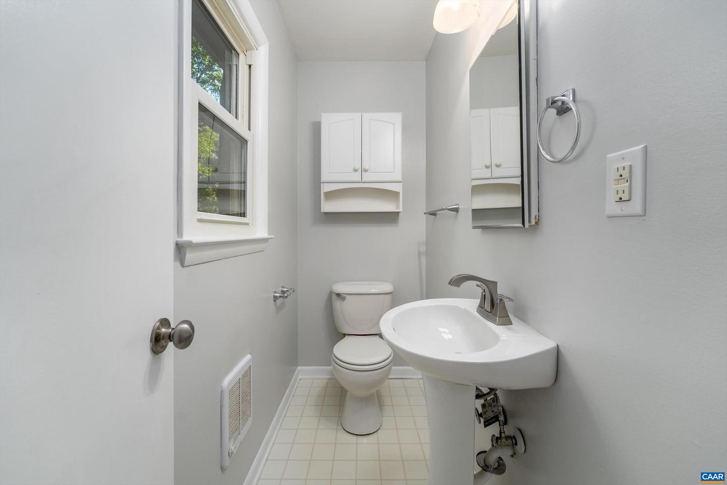3060 WATTS FARM RD, CHARLOTTESVILLE, Virginia 22911, 4 Bedrooms Bedrooms, ,2 BathroomsBathrooms,Residential,For sale,3060 WATTS FARM RD,668403 MLS # 668403