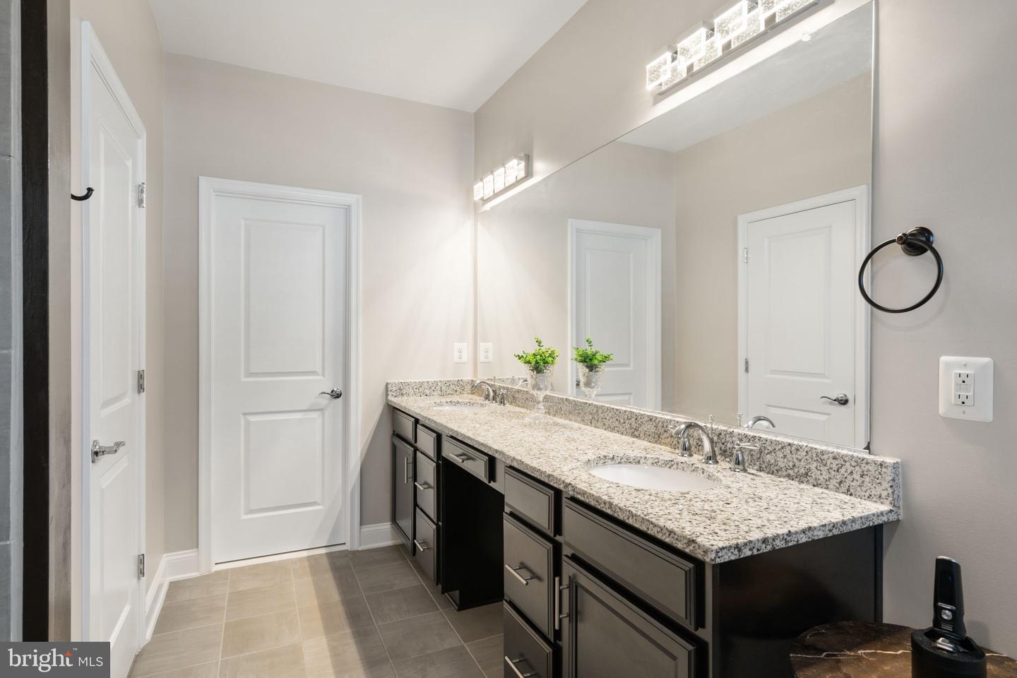 1857 SHADDING BAY LN, DUMFRIES, Virginia 22026, 3 Bedrooms Bedrooms, ,2 BathroomsBathrooms,Residential,For sale,1857 SHADDING BAY LN,VAPW2102966 MLS # VAPW2102966