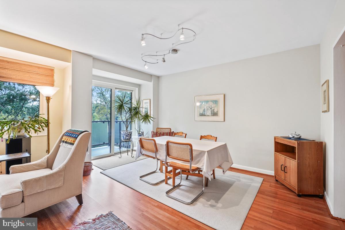 4201 CATHEDRAL AVE NW #913W, WASHINGTON, District Of Columbia 20016, 1 Bedroom Bedrooms, ,1 BathroomBathrooms,Residential,For sale,4201 CATHEDRAL AVE NW #913W,DCDC2217562 MLS # DCDC2217562 4201 CATHEDRAL AVE NW #913W, WASHINGTON, District Of Columbia 20016, 1 Bedroom Bedrooms, ,1 BathroomBathrooms,Residential,For sale,4201 CATHEDRAL AVE NW #913W,DCDC2217562 MLS # DCDC2217562