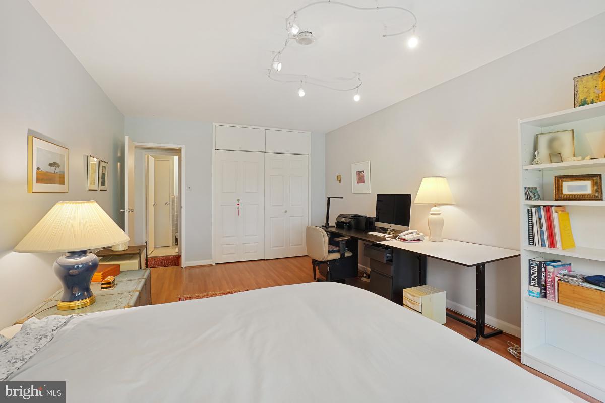 4201 CATHEDRAL AVE NW #913W, WASHINGTON, District Of Columbia 20016, 1 Bedroom Bedrooms, ,1 BathroomBathrooms,Residential,For sale,4201 CATHEDRAL AVE NW #913W,DCDC2217562 MLS # DCDC2217562 4201 CATHEDRAL AVE NW #913W, WASHINGTON, District Of Columbia 20016, 1 Bedroom Bedrooms, ,1 BathroomBathrooms,Residential,For sale,4201 CATHEDRAL AVE NW #913W,DCDC2217562 MLS # DCDC2217562