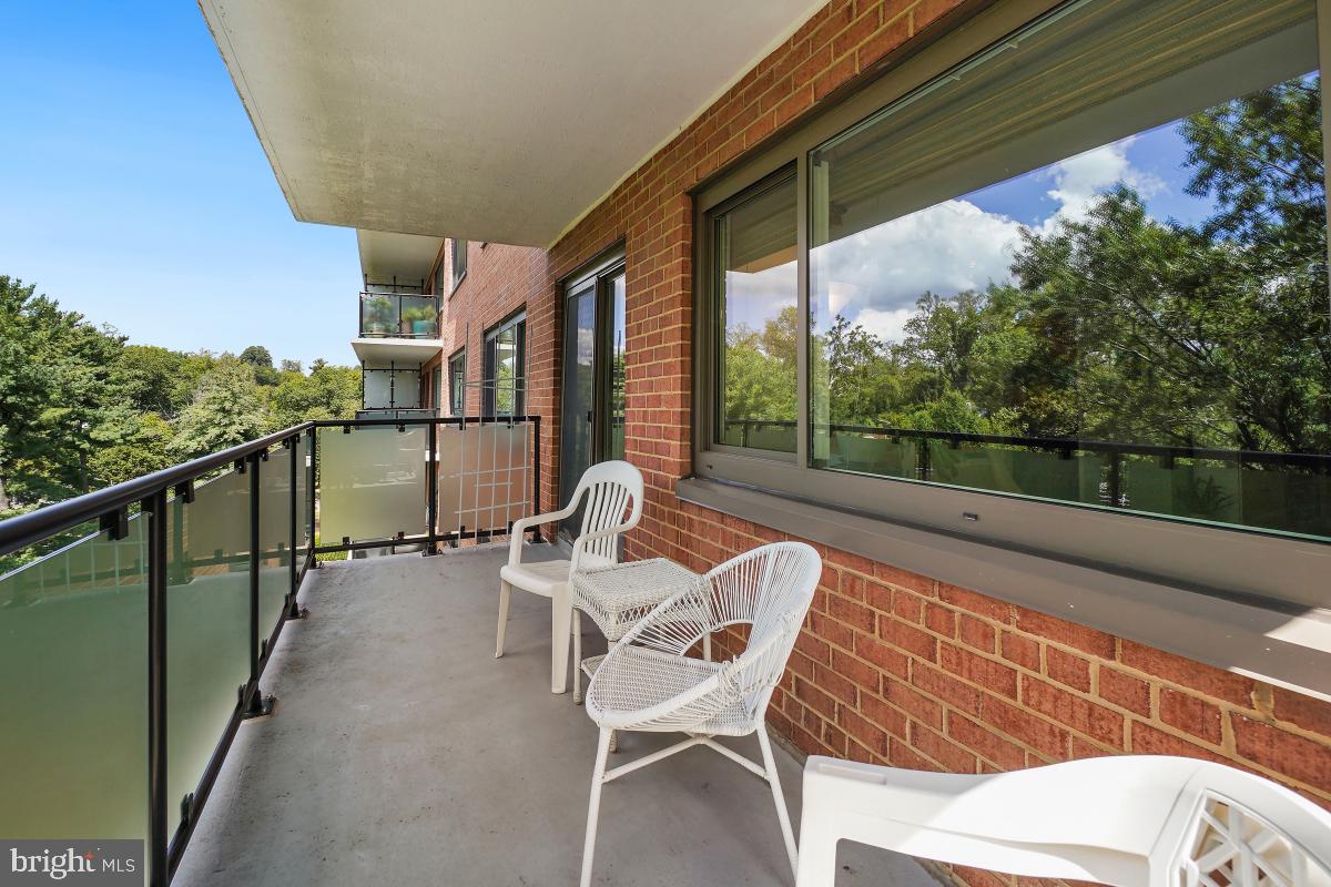 4201 CATHEDRAL AVE NW #913W, WASHINGTON, District Of Columbia 20016, 1 Bedroom Bedrooms, ,1 BathroomBathrooms,Residential,For sale,4201 CATHEDRAL AVE NW #913W,DCDC2217562 MLS # DCDC2217562 4201 CATHEDRAL AVE NW #913W, WASHINGTON, District Of Columbia 20016, 1 Bedroom Bedrooms, ,1 BathroomBathrooms,Residential,For sale,4201 CATHEDRAL AVE NW #913W,DCDC2217562 MLS # DCDC2217562