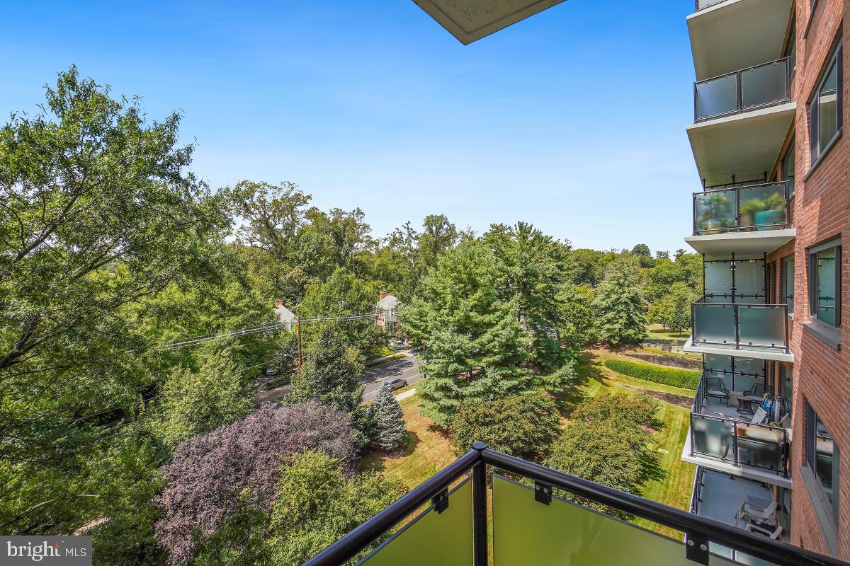 4201 CATHEDRAL AVE NW #913W, WASHINGTON, District Of Columbia 20016, 1 Bedroom Bedrooms, ,1 BathroomBathrooms,Residential,For sale,4201 CATHEDRAL AVE NW #913W,DCDC2217562 MLS # DCDC2217562 4201 CATHEDRAL AVE NW #913W, WASHINGTON, District Of Columbia 20016, 1 Bedroom Bedrooms, ,1 BathroomBathrooms,Residential,For sale,4201 CATHEDRAL AVE NW #913W,DCDC2217562 MLS # DCDC2217562