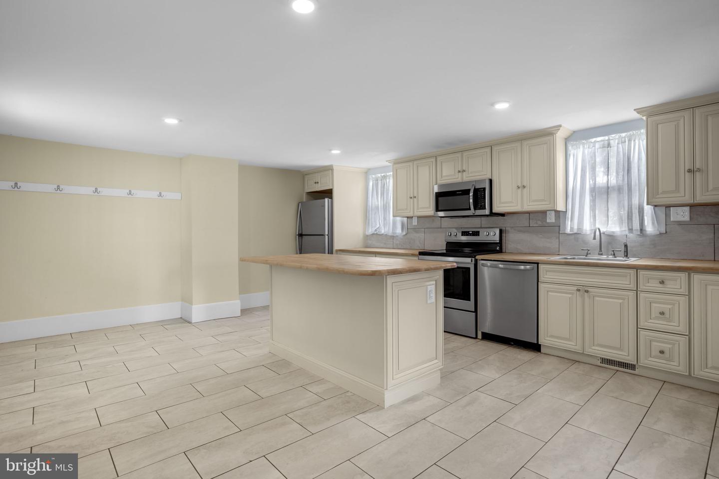 2508 MAIN ST, EXMORE, Virginia 23350, 3 Bedrooms Bedrooms, ,2 BathroomsBathrooms,Residential,For sale,2508 MAIN ST,VANH2000068 MLS # VANH2000068