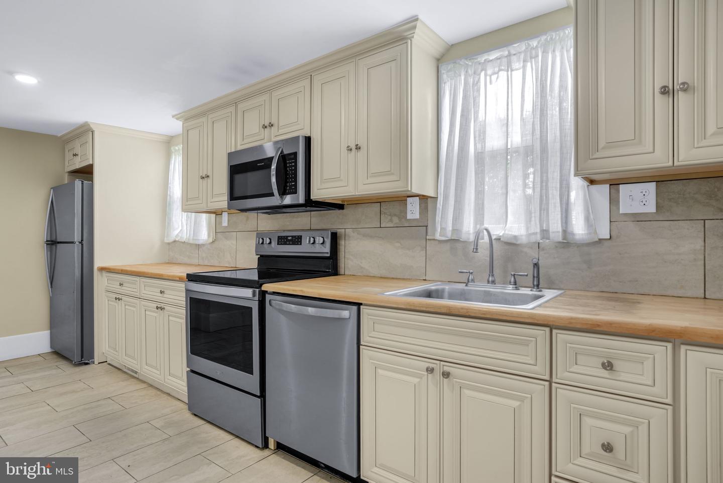 2508 MAIN ST, EXMORE, Virginia 23350, 3 Bedrooms Bedrooms, ,2 BathroomsBathrooms,Residential,For sale,2508 MAIN ST,VANH2000068 MLS # VANH2000068