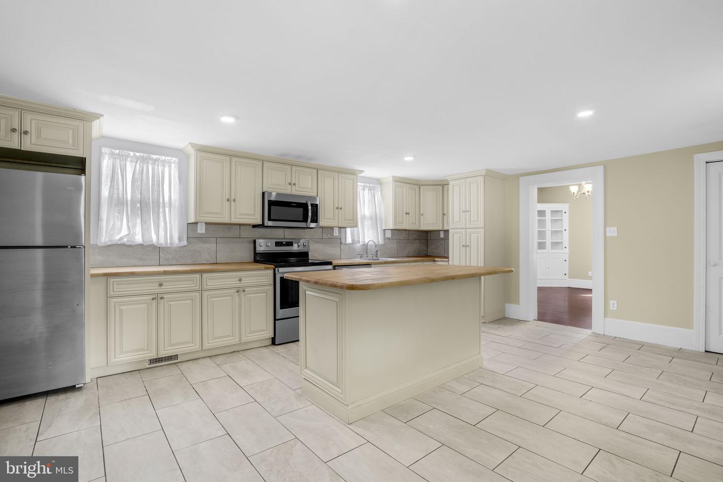 2508 MAIN ST, EXMORE, Virginia 23350, 3 Bedrooms Bedrooms, ,2 BathroomsBathrooms,Residential,For sale,2508 MAIN ST,VANH2000068 MLS # VANH2000068