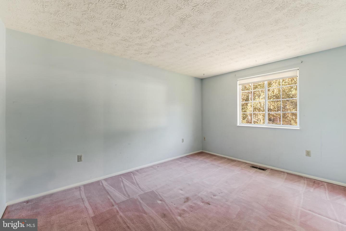 9803 OLEANDER, VIENNA, Virginia 22181, 3 Bedrooms Bedrooms, ,2 BathroomsBathrooms,Residential,For sale,9803 OLEANDER,VAFX2264324 MLS # VAFX2264324