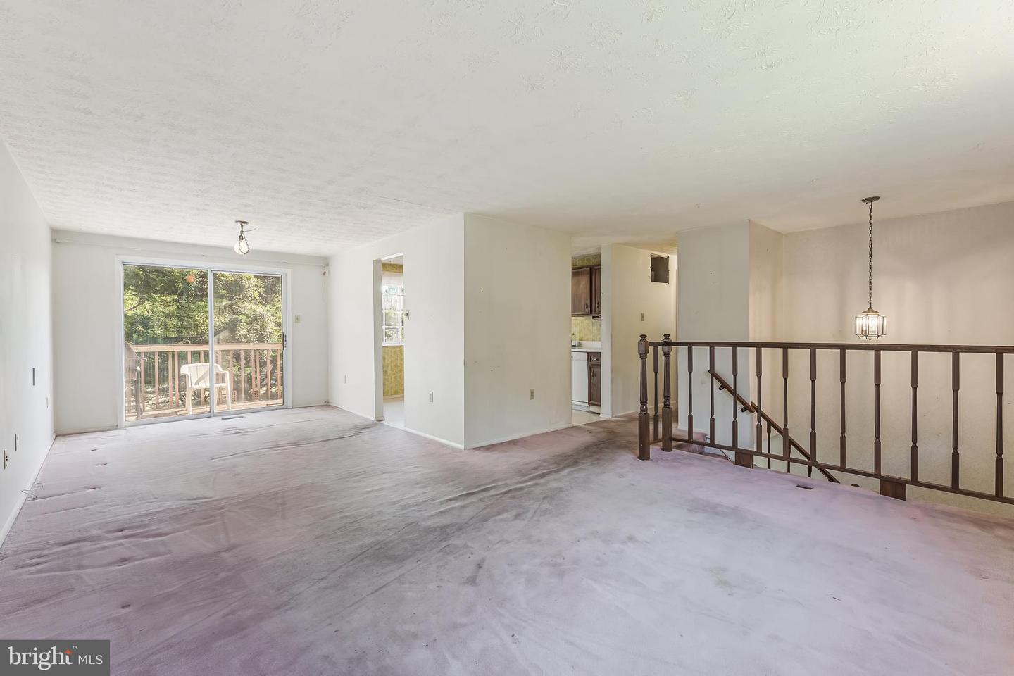 9803 OLEANDER, VIENNA, Virginia 22181, 3 Bedrooms Bedrooms, ,2 BathroomsBathrooms,Residential,For sale,9803 OLEANDER,VAFX2264324 MLS # VAFX2264324