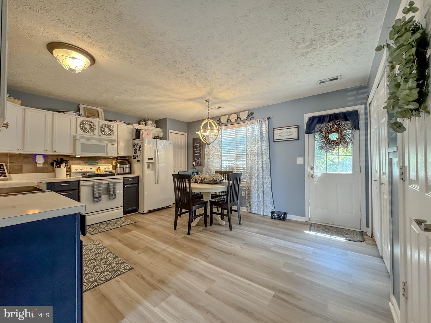 9728 W MIDLAND WAY, FREDERICKSBURG, Virginia 22408, 3 Bedrooms Bedrooms, ,2 BathroomsBathrooms,Residential,For sale,9728 W MIDLAND WAY,VASP2035960 MLS # VASP2035960