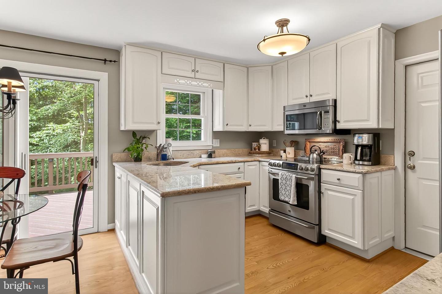 7204 MING TREE CT, SPRINGFIELD, Virginia 22152, 4 Bedrooms Bedrooms, ,3 BathroomsBathrooms,Residential,For sale,7204 MING TREE CT,VAFX2264588 MLS # VAFX2264588