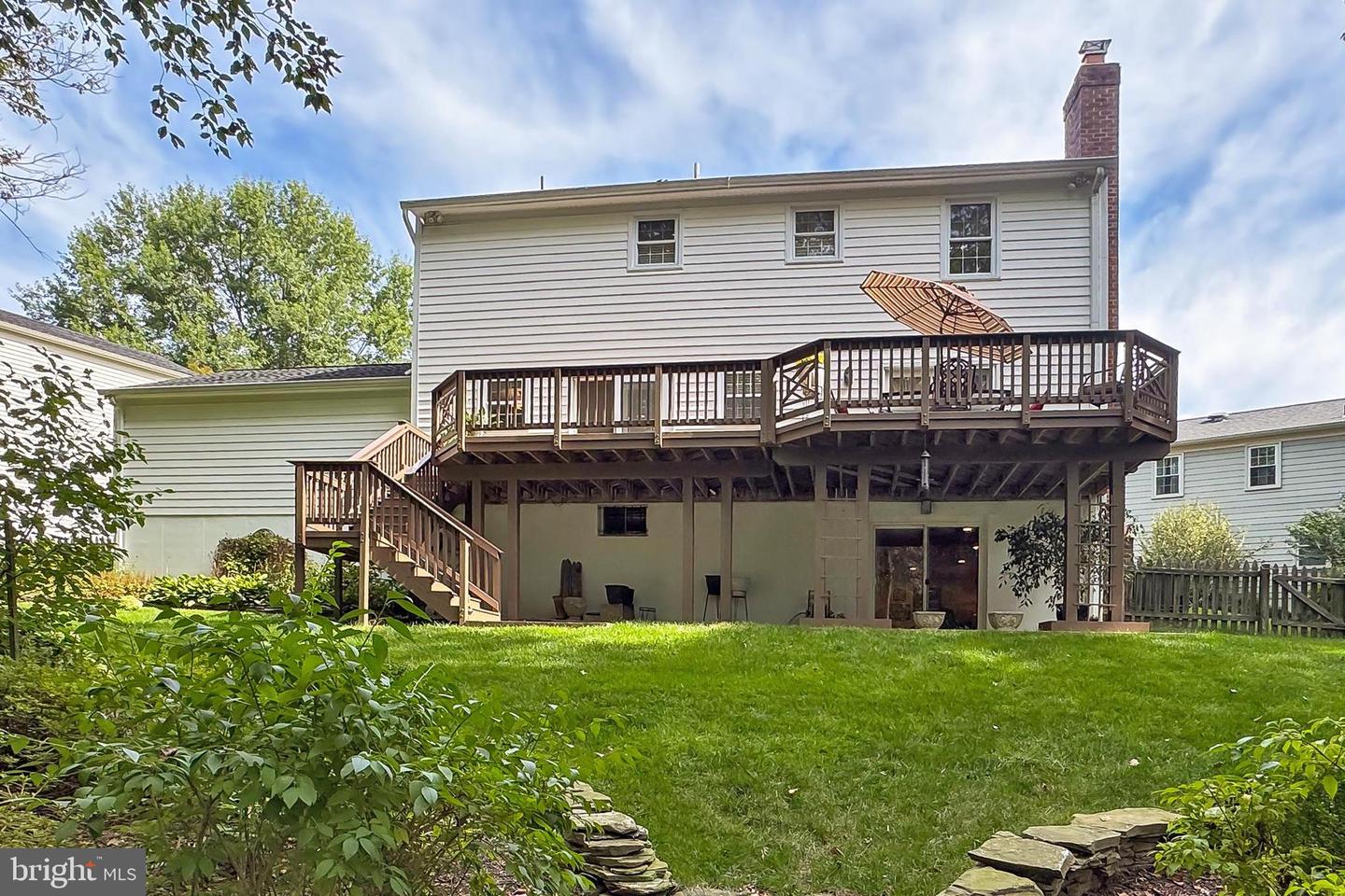 7204 MING TREE CT, SPRINGFIELD, Virginia 22152, 4 Bedrooms Bedrooms, ,3 BathroomsBathrooms,Residential,For sale,7204 MING TREE CT,VAFX2264588 MLS # VAFX2264588
