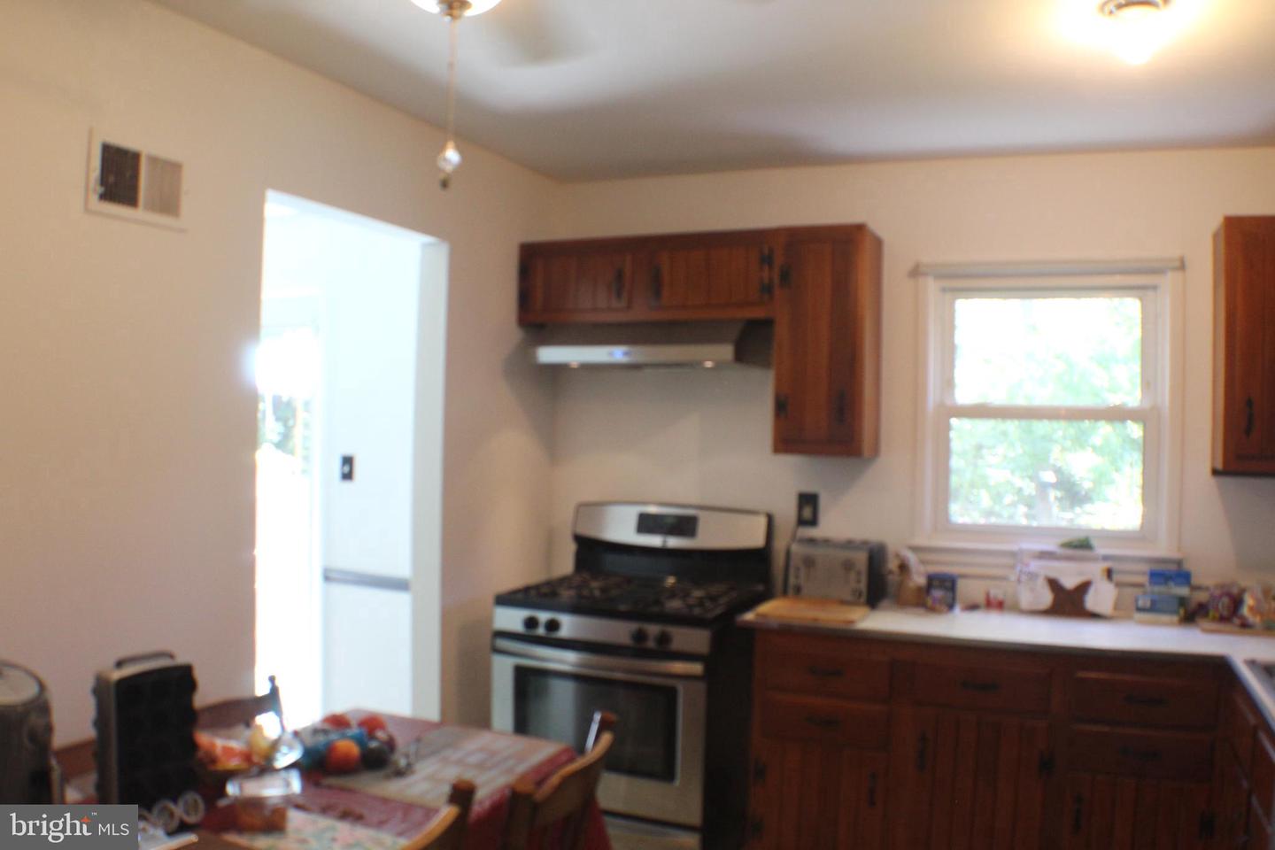 14809 ASHDALE AVE, WOODBRIDGE, Virginia 22193, 5 Bedrooms Bedrooms, ,2 BathroomsBathrooms,Residential,For sale,14809 ASHDALE AVE,VAPW2103118 MLS # VAPW2103118