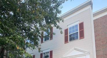 109 FORT EVANS RD SE #A, LEESBURG, Virginia 20175, 3 Bedrooms Bedrooms, ,2 BathroomsBathrooms,Residential,For sale,109 FORT EVANS RD SE #A,VALO2106010 MLS # VALO2106010