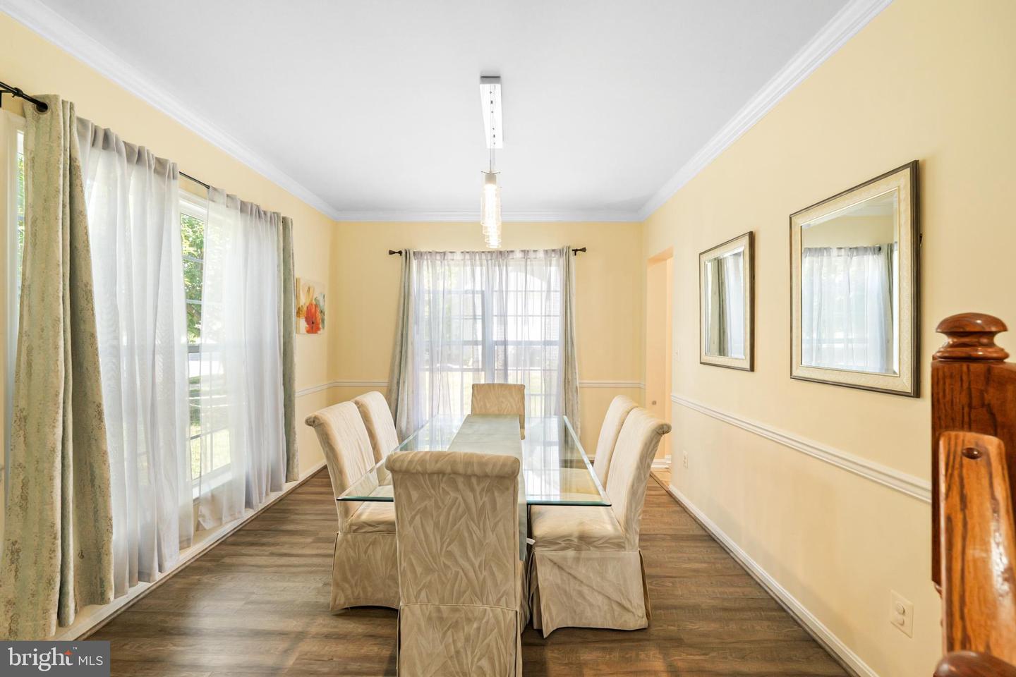 8931 YELLOWLEG CT, GAINESVILLE, Virginia 20155, 4 Bedrooms Bedrooms, 17 Rooms Rooms,3 BathroomsBathrooms,Residential,For sale,8931 YELLOWLEG CT,VAPW2103154 MLS # VAPW2103154