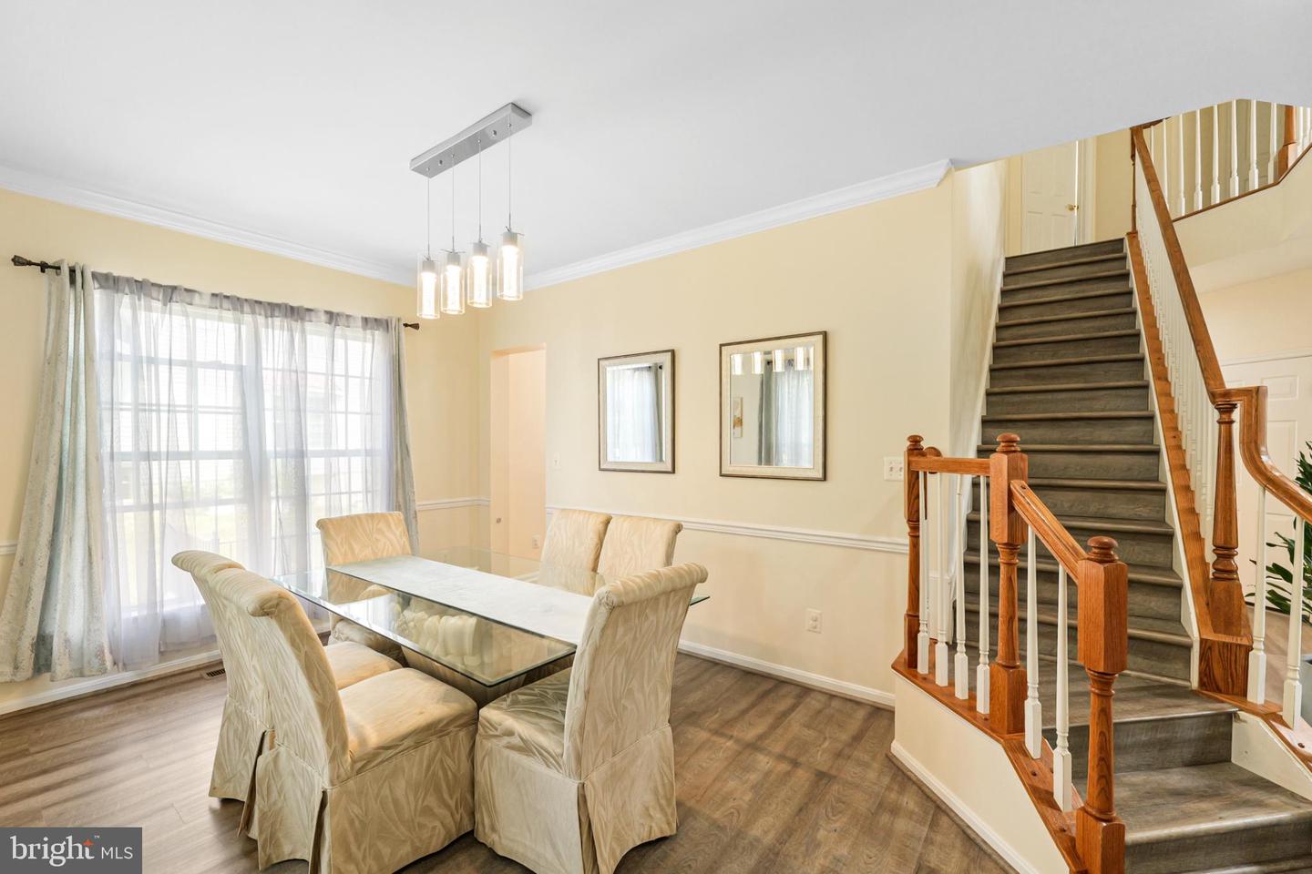 8931 YELLOWLEG CT, GAINESVILLE, Virginia 20155, 4 Bedrooms Bedrooms, 17 Rooms Rooms,3 BathroomsBathrooms,Residential,For sale,8931 YELLOWLEG CT,VAPW2103154 MLS # VAPW2103154