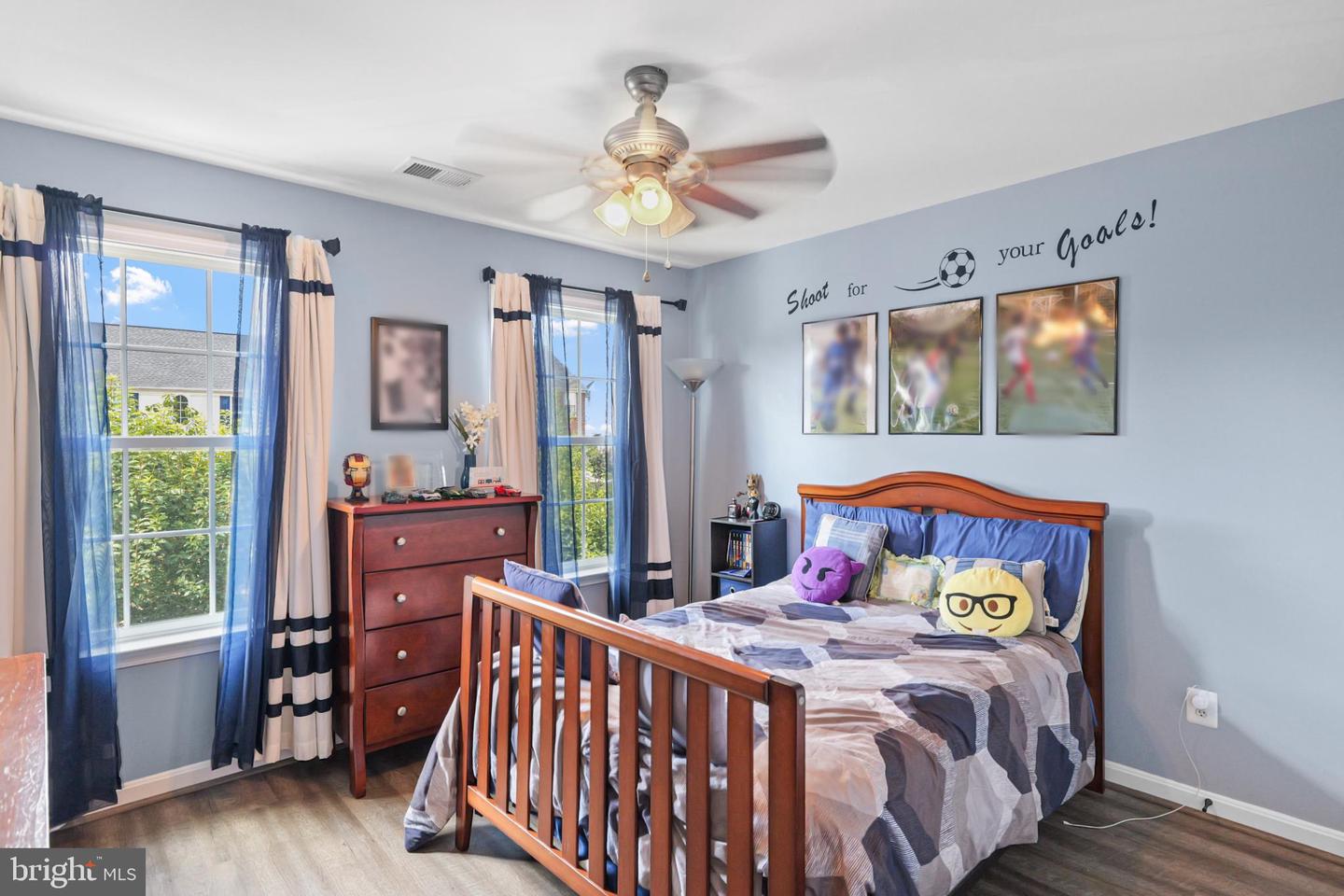 8931 YELLOWLEG CT, GAINESVILLE, Virginia 20155, 4 Bedrooms Bedrooms, 17 Rooms Rooms,3 BathroomsBathrooms,Residential,For sale,8931 YELLOWLEG CT,VAPW2103154 MLS # VAPW2103154