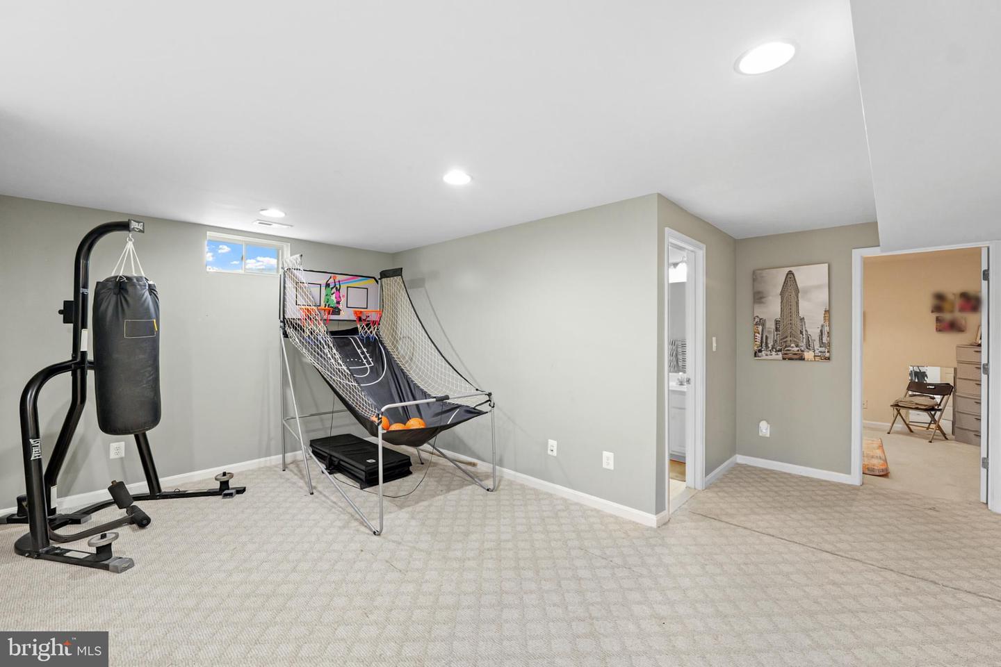 8931 YELLOWLEG CT, GAINESVILLE, Virginia 20155, 4 Bedrooms Bedrooms, 17 Rooms Rooms,3 BathroomsBathrooms,Residential,For sale,8931 YELLOWLEG CT,VAPW2103154 MLS # VAPW2103154