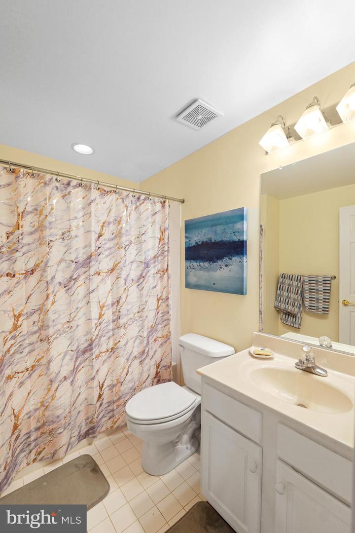 8931 YELLOWLEG CT, GAINESVILLE, Virginia 20155, 4 Bedrooms Bedrooms, 17 Rooms Rooms,3 BathroomsBathrooms,Residential,For sale,8931 YELLOWLEG CT,VAPW2103154 MLS # VAPW2103154