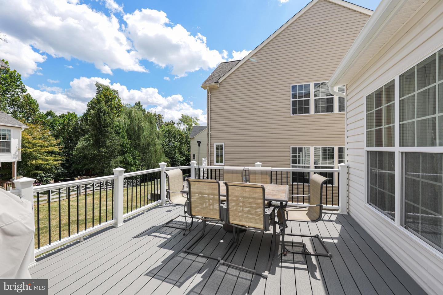 8931 YELLOWLEG CT, GAINESVILLE, Virginia 20155, 4 Bedrooms Bedrooms, 17 Rooms Rooms,3 BathroomsBathrooms,Residential,For sale,8931 YELLOWLEG CT,VAPW2103154 MLS # VAPW2103154