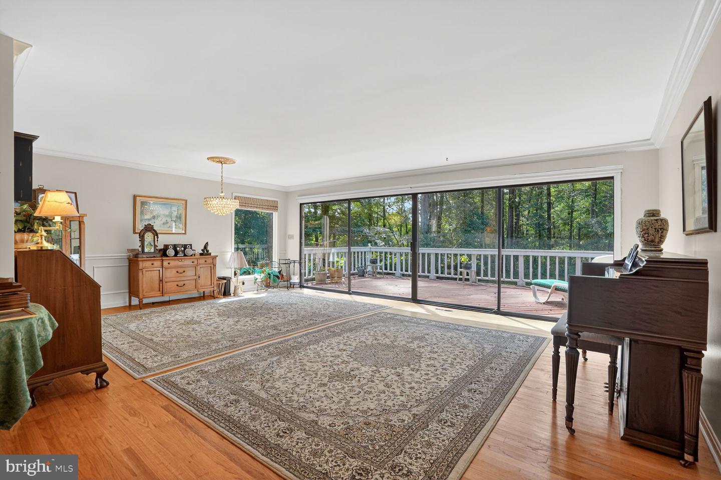 12407 CAISSON RD, FAIRFAX, Virginia 22030, 4 Bedrooms Bedrooms, ,3 BathroomsBathrooms,Residential,For sale,12407 CAISSON RD,VAFX2264780 MLS # VAFX2264780