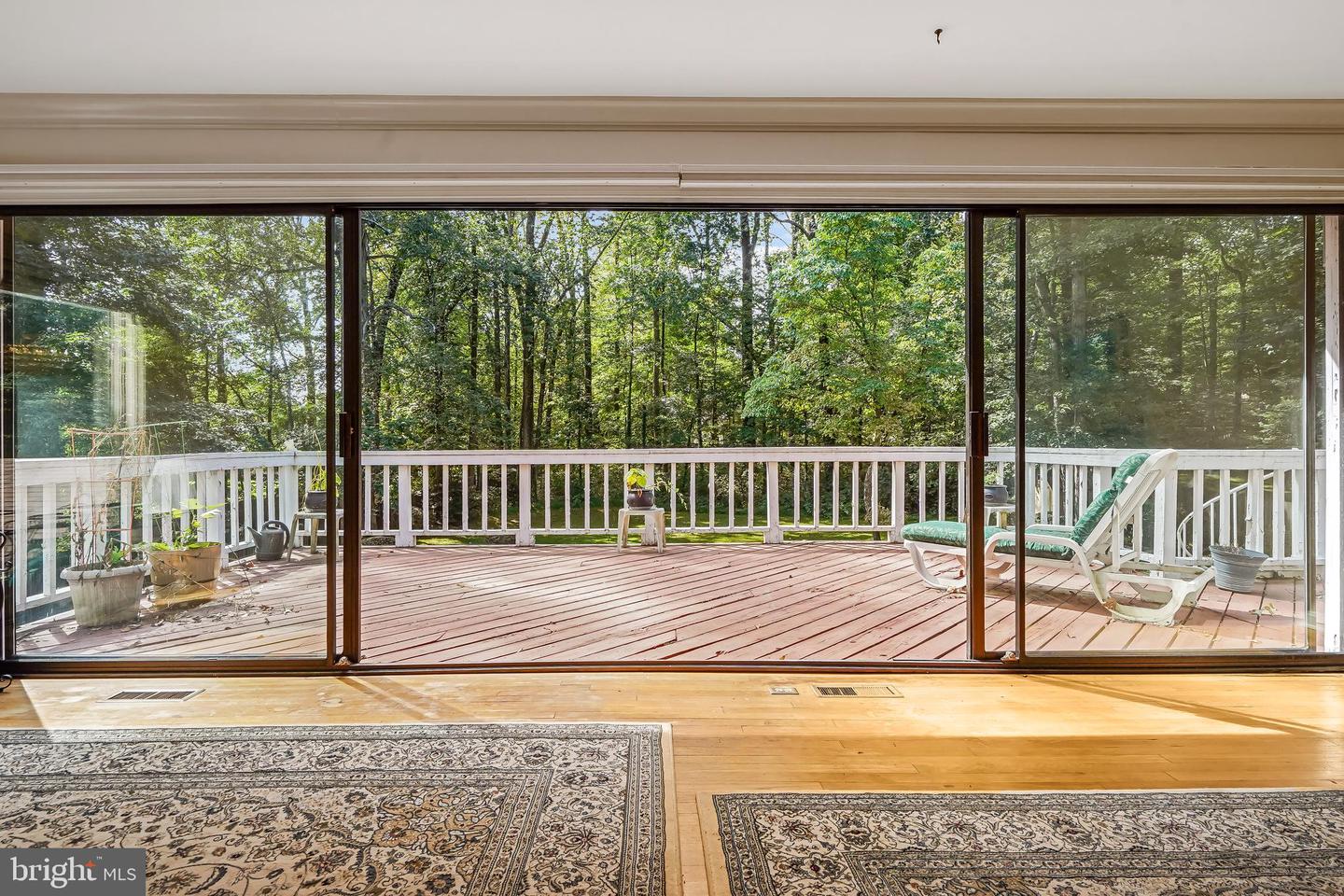 12407 CAISSON RD, FAIRFAX, Virginia 22030, 4 Bedrooms Bedrooms, ,3 BathroomsBathrooms,Residential,For sale,12407 CAISSON RD,VAFX2264780 MLS # VAFX2264780