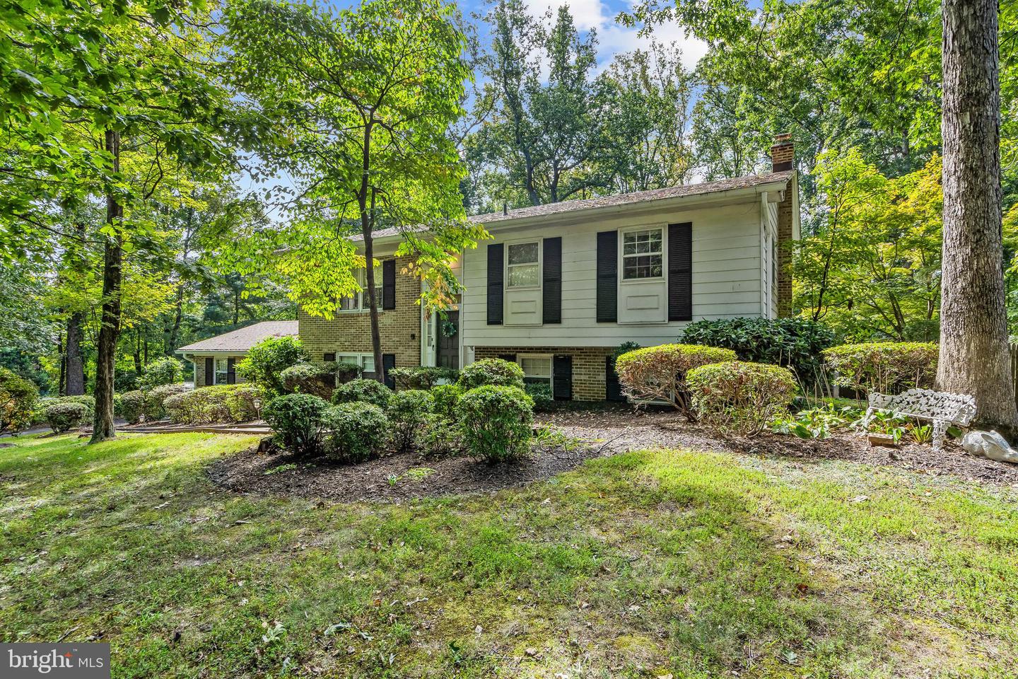 12407 CAISSON RD, FAIRFAX, Virginia 22030, 4 Bedrooms Bedrooms, ,3 BathroomsBathrooms,Residential,For sale,12407 CAISSON RD,VAFX2264780 MLS # VAFX2264780