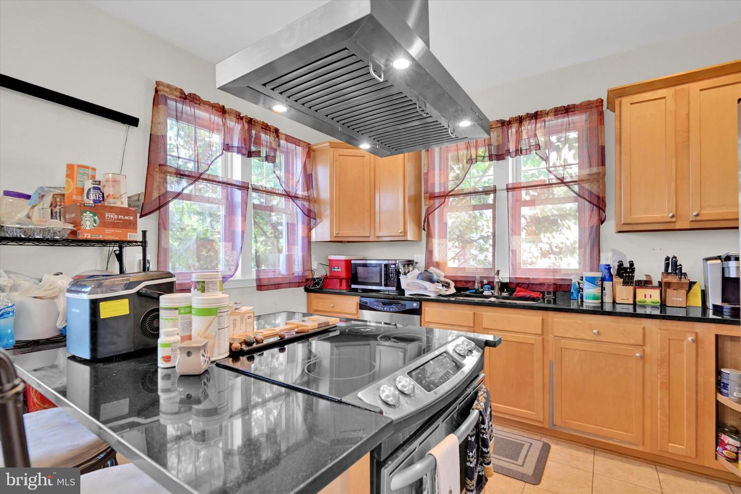 2380 ELVANS RD SE, WASHINGTON, District Of Columbia 20020, 3 Bedrooms Bedrooms, ,3 BathroomsBathrooms,Residential,For sale,2380 ELVANS RD SE,DCDC2220202 MLS # DCDC2220202
