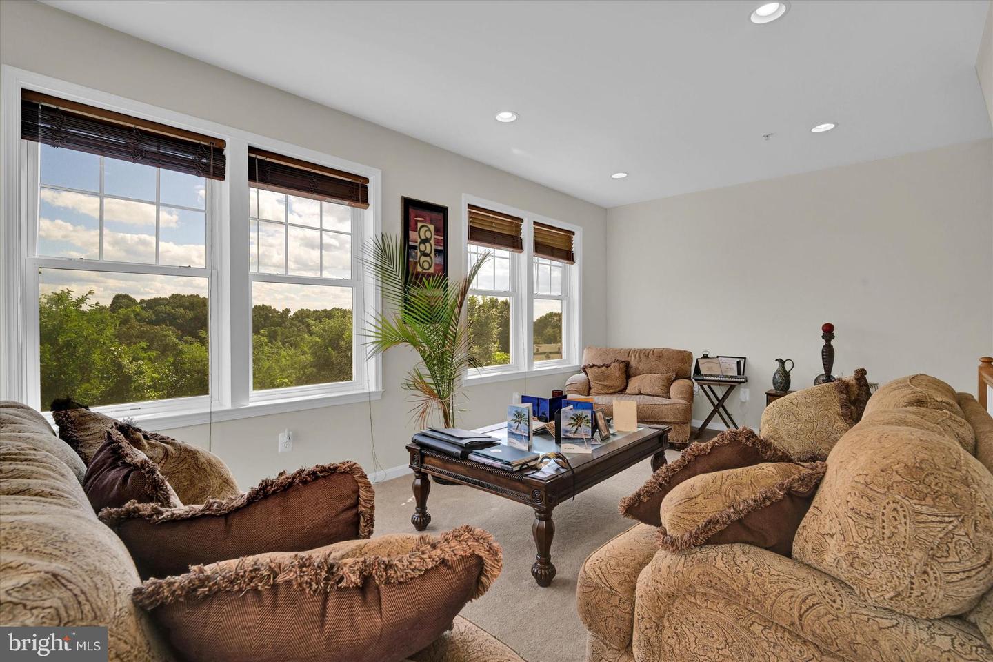 2380 ELVANS RD SE, WASHINGTON, District Of Columbia 20020, 3 Bedrooms Bedrooms, ,3 BathroomsBathrooms,Residential,For sale,2380 ELVANS RD SE,DCDC2220202 MLS # DCDC2220202