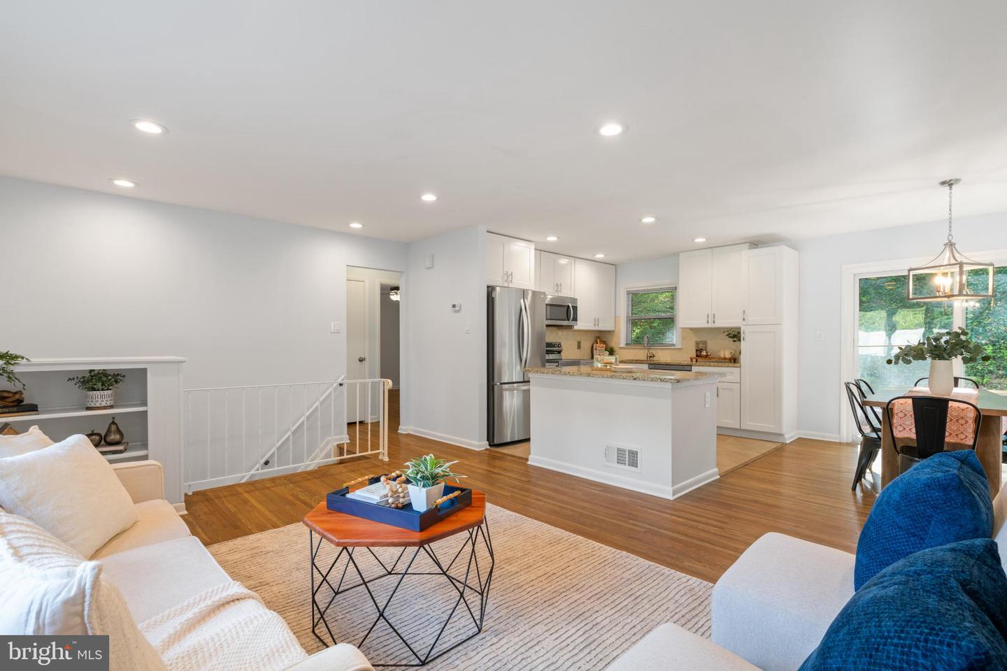 7105 GALGATE DR, SPRINGFIELD, Virginia 22152, 4 Bedrooms Bedrooms, 11 Rooms Rooms,2 BathroomsBathrooms,Residential,For sale,7105 GALGATE DR,VAFX2264828 MLS # VAFX2264828