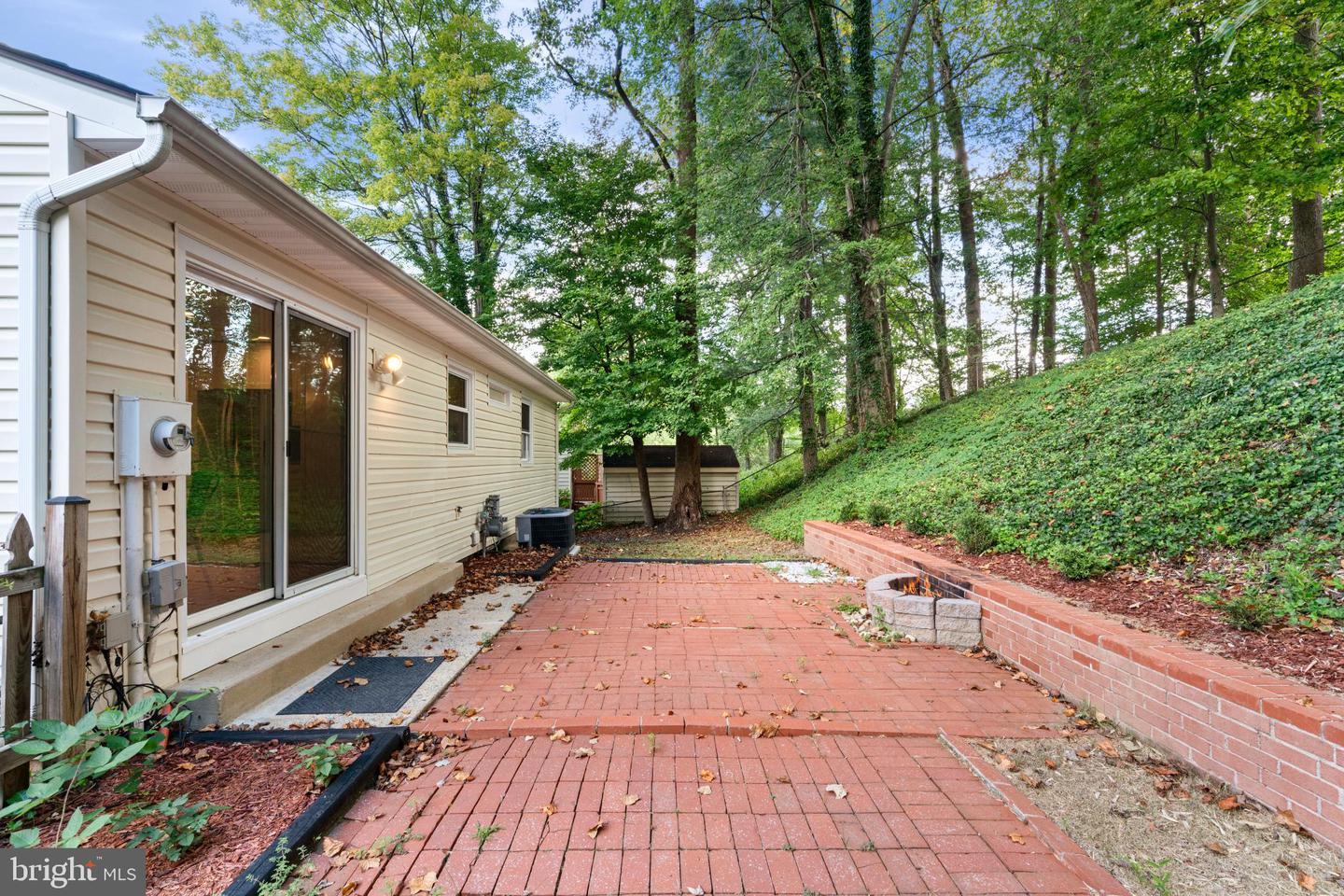 7105 GALGATE DR, SPRINGFIELD, Virginia 22152, 4 Bedrooms Bedrooms, 11 Rooms Rooms,2 BathroomsBathrooms,Residential,For sale,7105 GALGATE DR,VAFX2264828 MLS # VAFX2264828